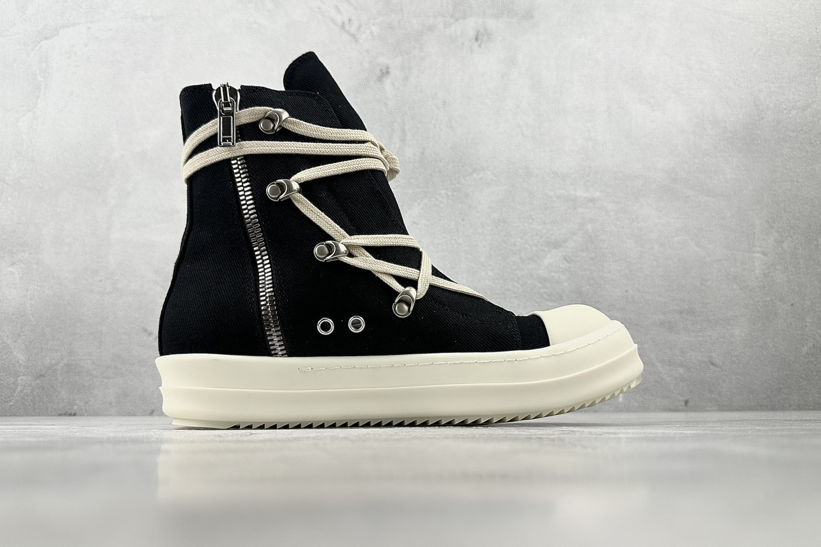 Rick Owens DRKSHDW Drkshdw 罗缎 黑白色 DU02B4805MU-911-莆田鞋,莆田鞋货源,高仿鞋,高仿鞋货源,安福档口,莆田高仿鞋,莆田鞋批发,高仿鞋批发,莆田高仿运动鞋,高仿运动鞋,莆田运动鞋 Rick Owens DRKSHDW Drkshdw 罗缎 黑白色 DU02B4805MU-911