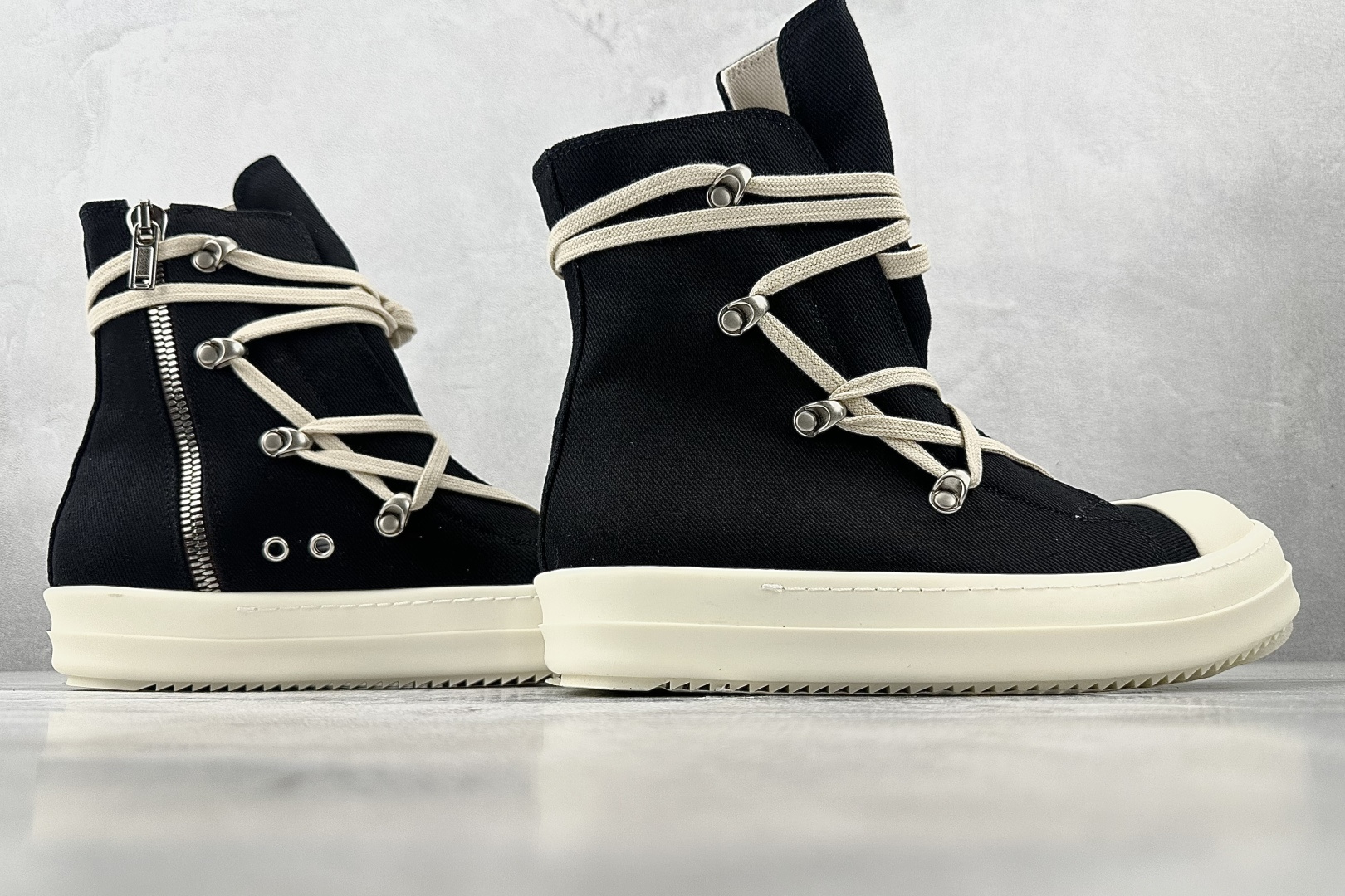 Rick Owens DRKSHDW Drkshdw 罗缎 黑白色 DU02B4805MU-911-莆田鞋,莆田鞋货源,高仿鞋,高仿鞋货源,安福档口,莆田高仿鞋,莆田鞋批发,高仿鞋批发,莆田高仿运动鞋,高仿运动鞋,莆田运动鞋 Rick Owens DRKSHDW Drkshdw 罗缎 黑白色 DU02B4805MU-911