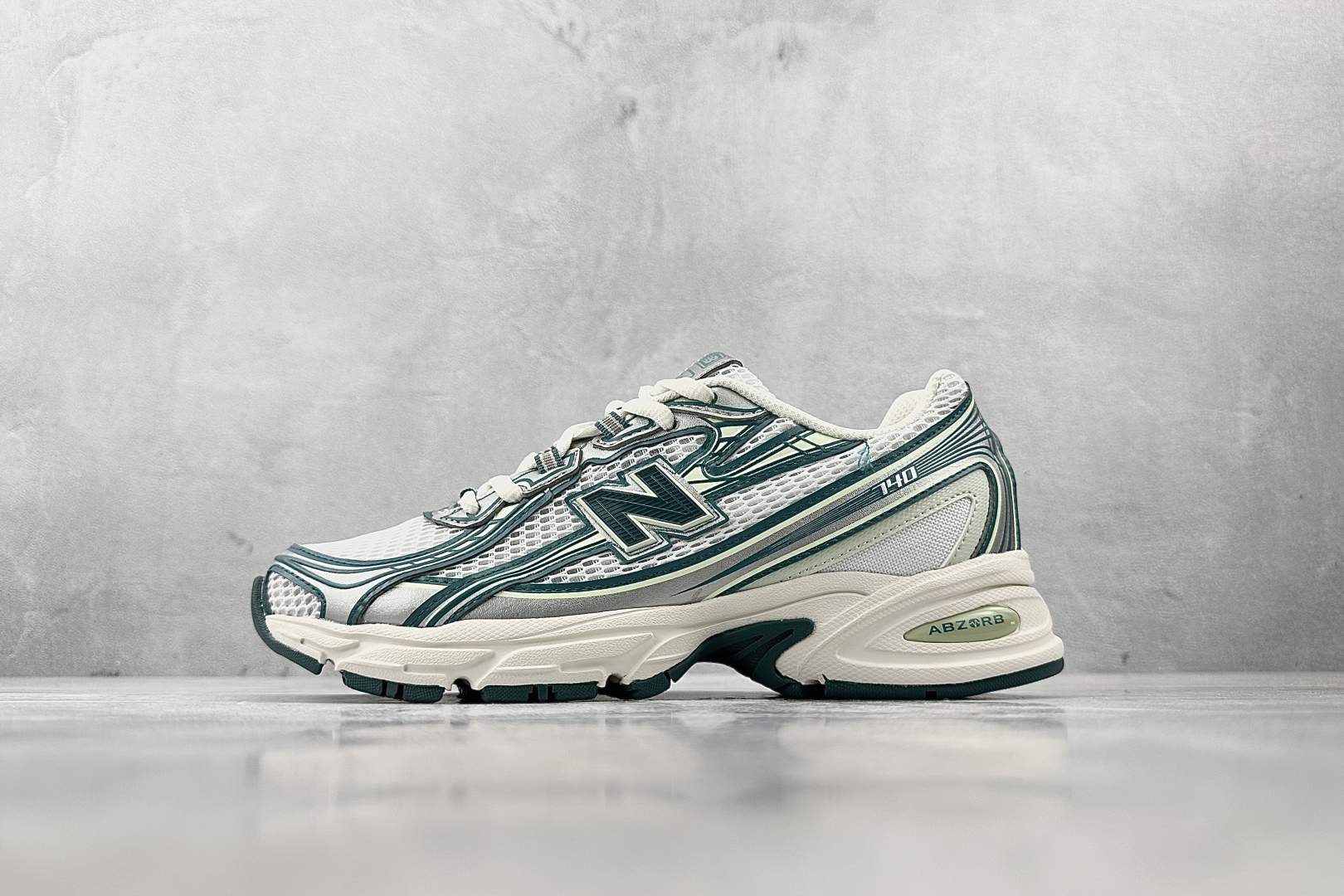 New Balance NB 740 GR2“White/Green”白绿货号：U740GR2尺码：36
