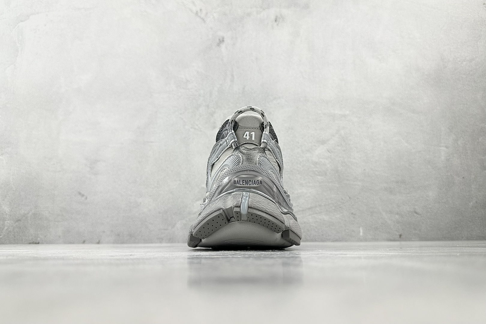 代购版 Balenciaga巴黎世家 Runner2.0 灰银色 779066WRNNY1180