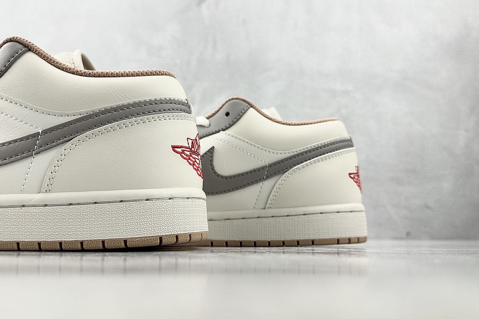 综合版 Jordan Air Jordan 1 low 米灰 553558-169