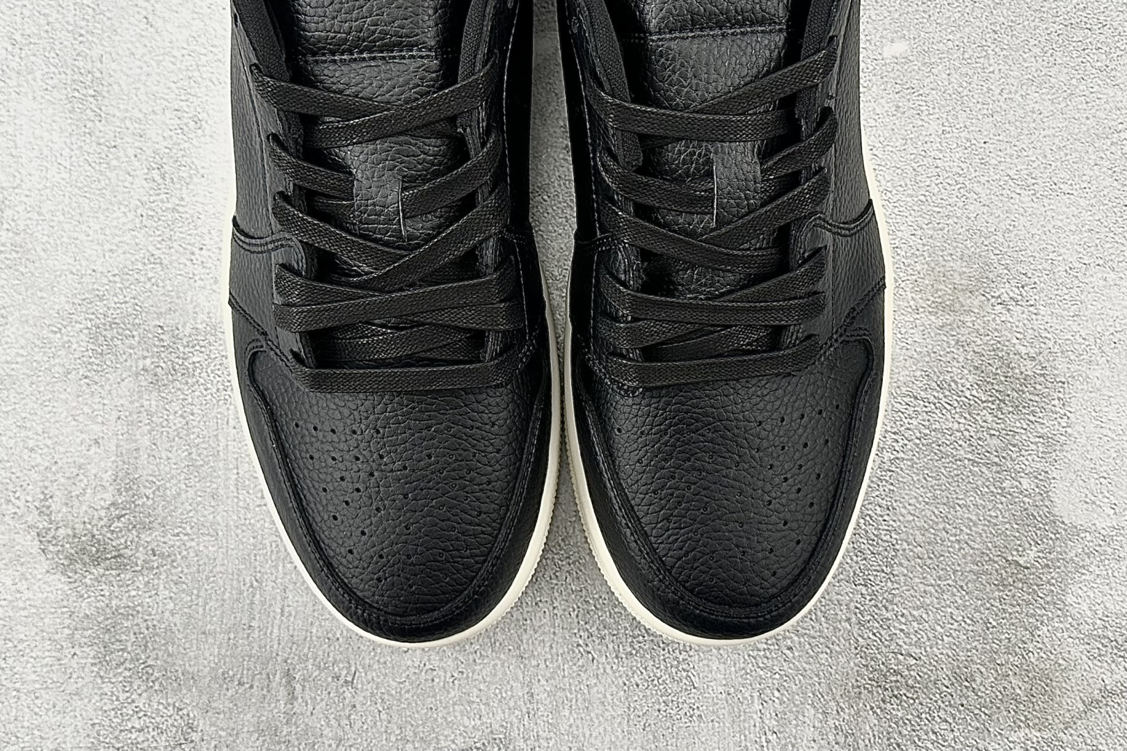 综合版 Jordan Air Jordan 1 Retro Low Swooshless黑 848775-005