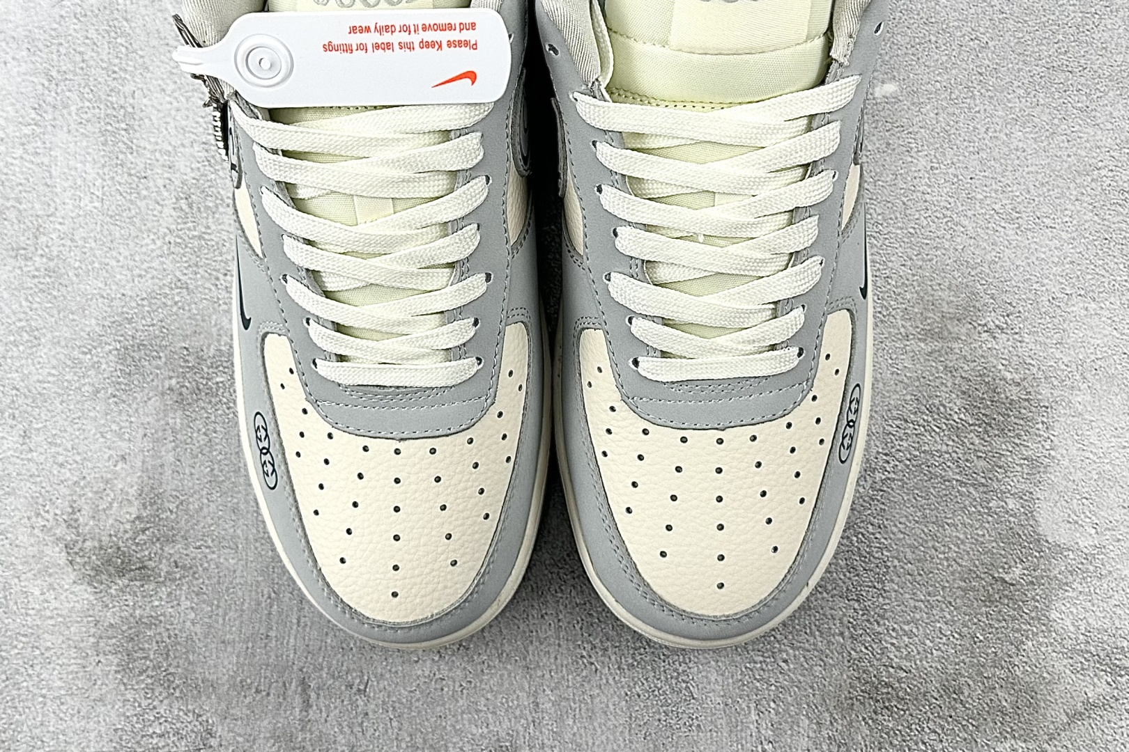 Nike Air Force 1'07 GUCCI 联名 米白灰 DF0188-050