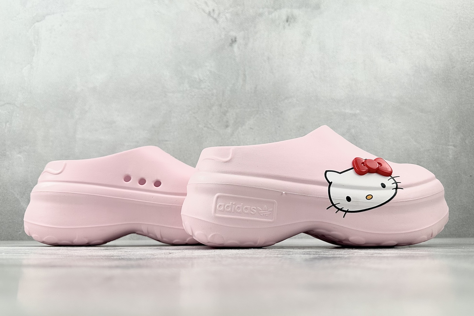 大厂出品 Hello Kitty/凯蒂猫 × adidas originals AdiFOM Stan Smith Mule 粉色 IG4446