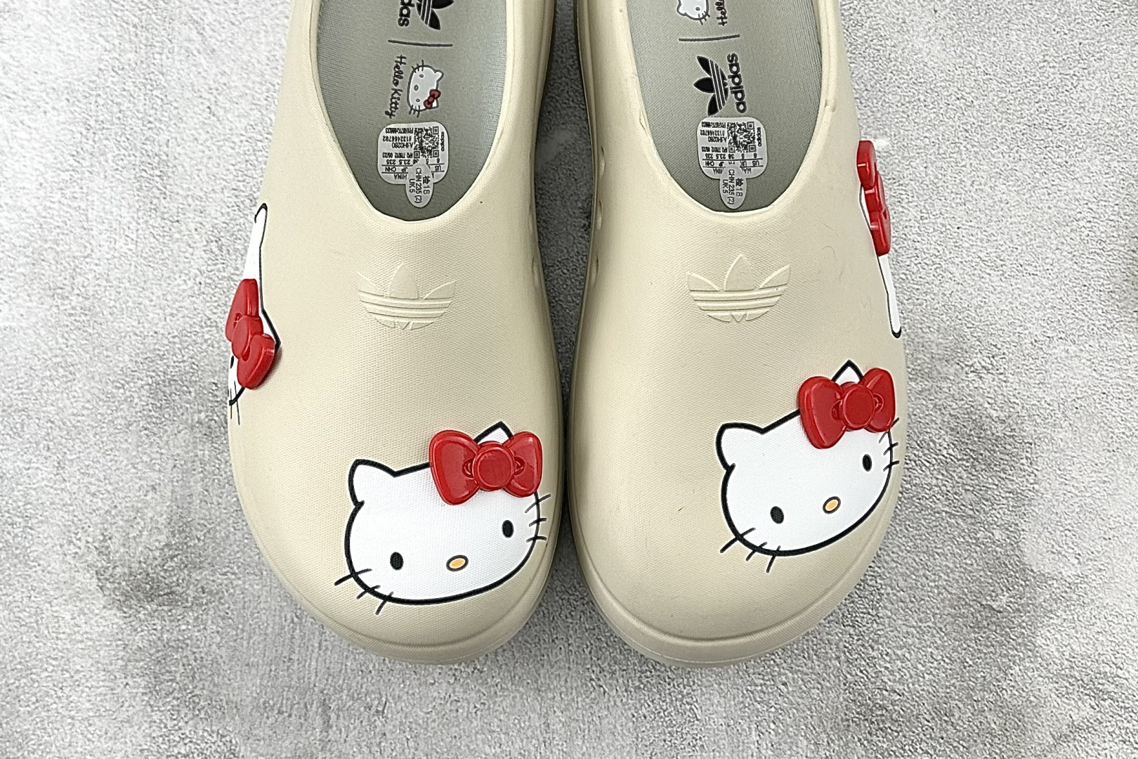 大厂出品 Hello Kitty/凯蒂猫 x adidas originals AdiFOM Stan Smith Mule 米色 IE9127