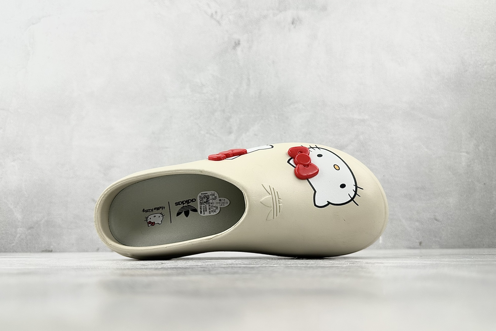 大厂出品 Hello Kitty/凯蒂猫 x adidas originals AdiFOM Stan Smith Mule 米色 IE9127