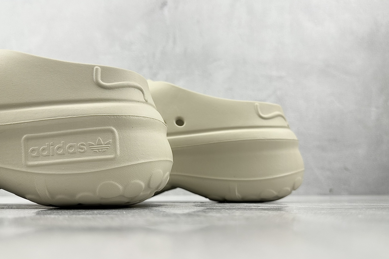 大厂出品 adidas originals AdiFOM Stan Smith Mule 米色 IH3361