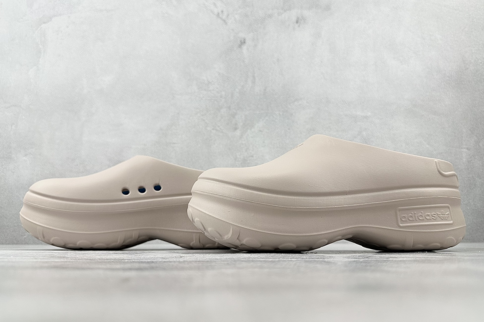 大厂出品 adidas originals AdiFOM Stan Smith Mule 沙褐色 IE7052