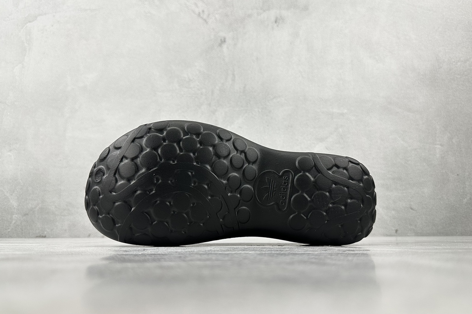 大厂出品 adidas originals AdiFOM Stan Smith Mule 黑色 IE4626