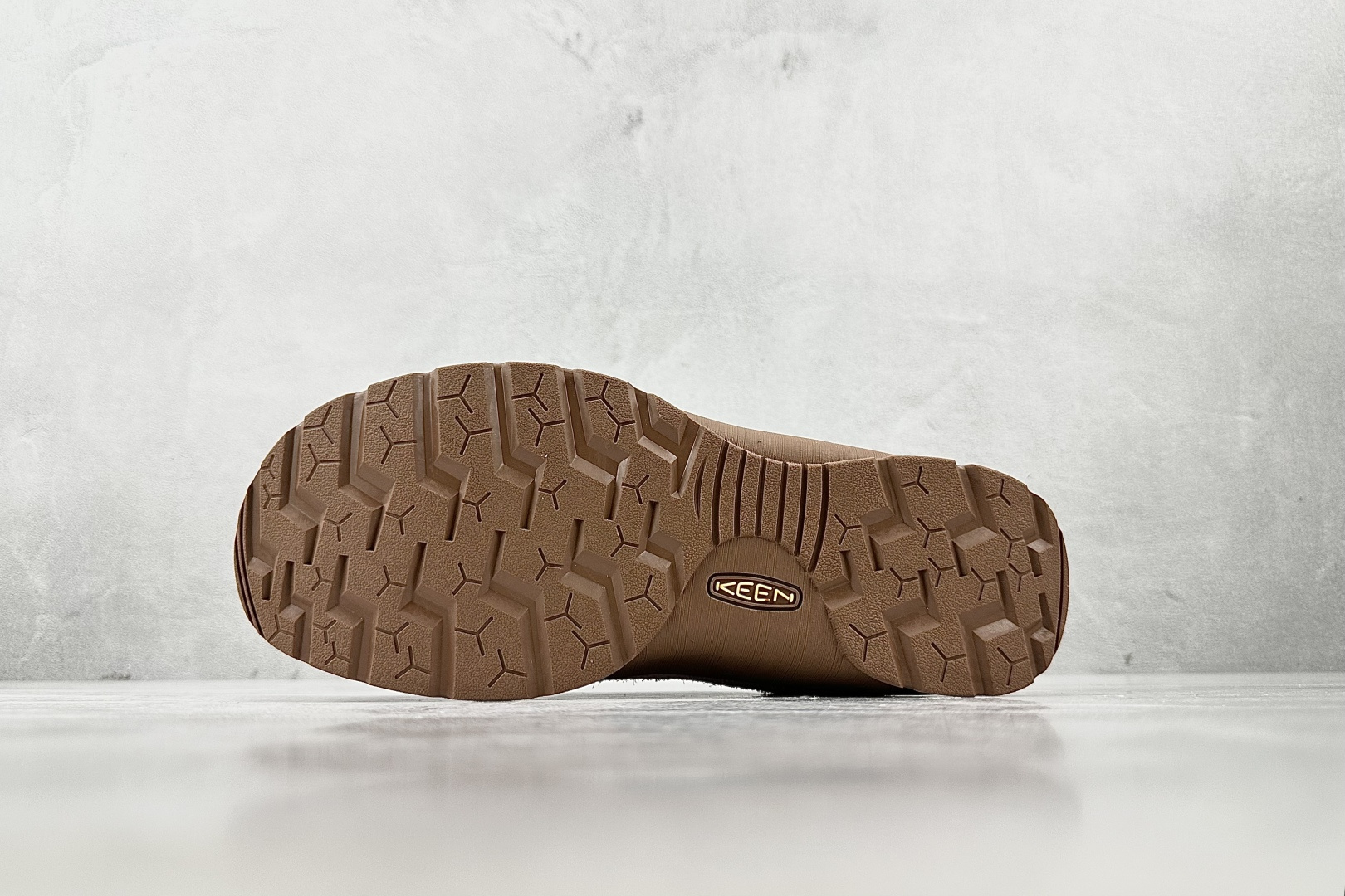 Highsnobiety KEEN Jasper ”Downtown”粉色 1029407