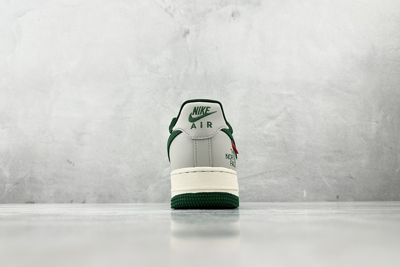 Nike Air Force 1'07 北面 联名 绿白灰 ZH2598-321