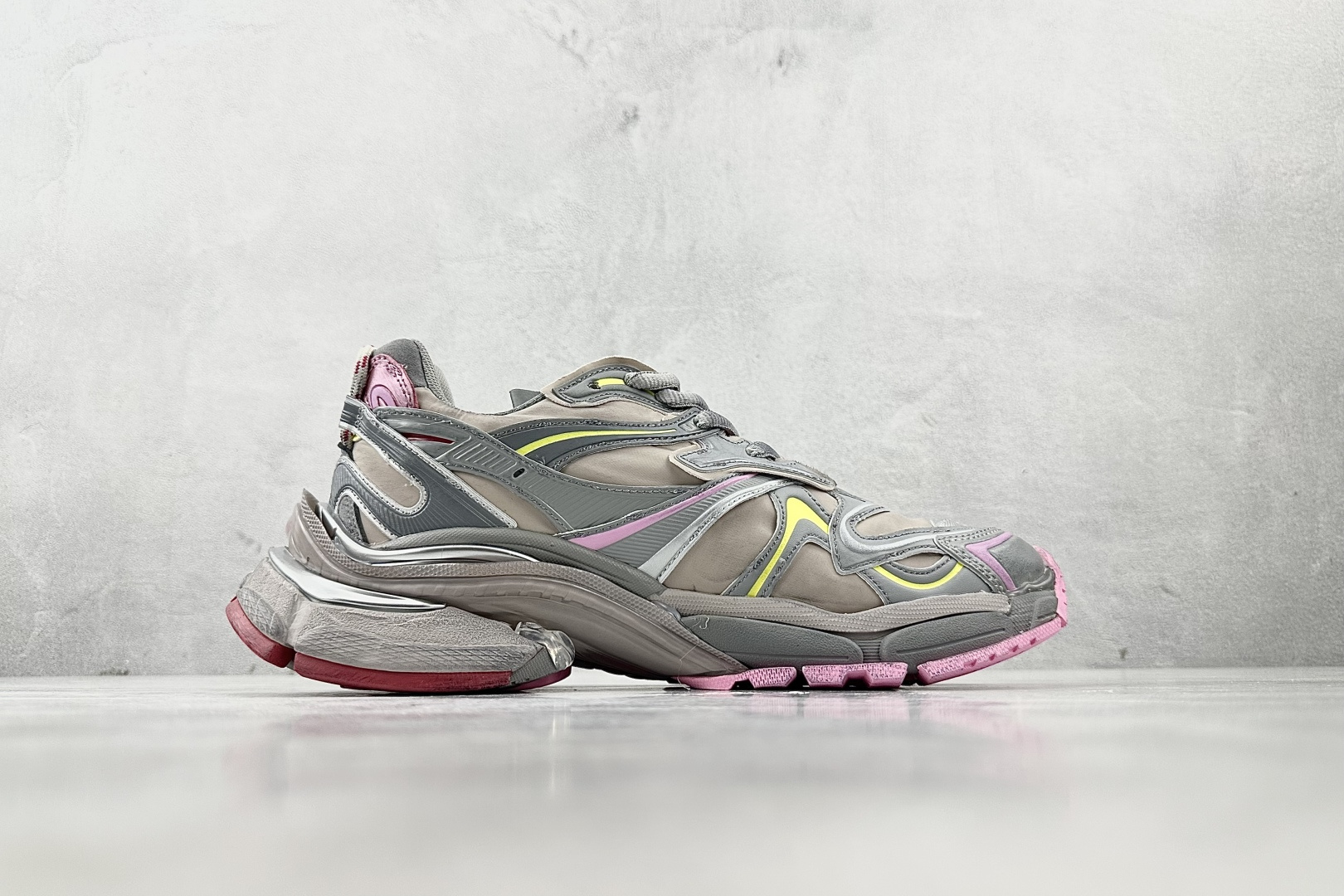 代购版 Balenciaga巴黎世家 Runner2.0 灰色 779064WRNNY9175