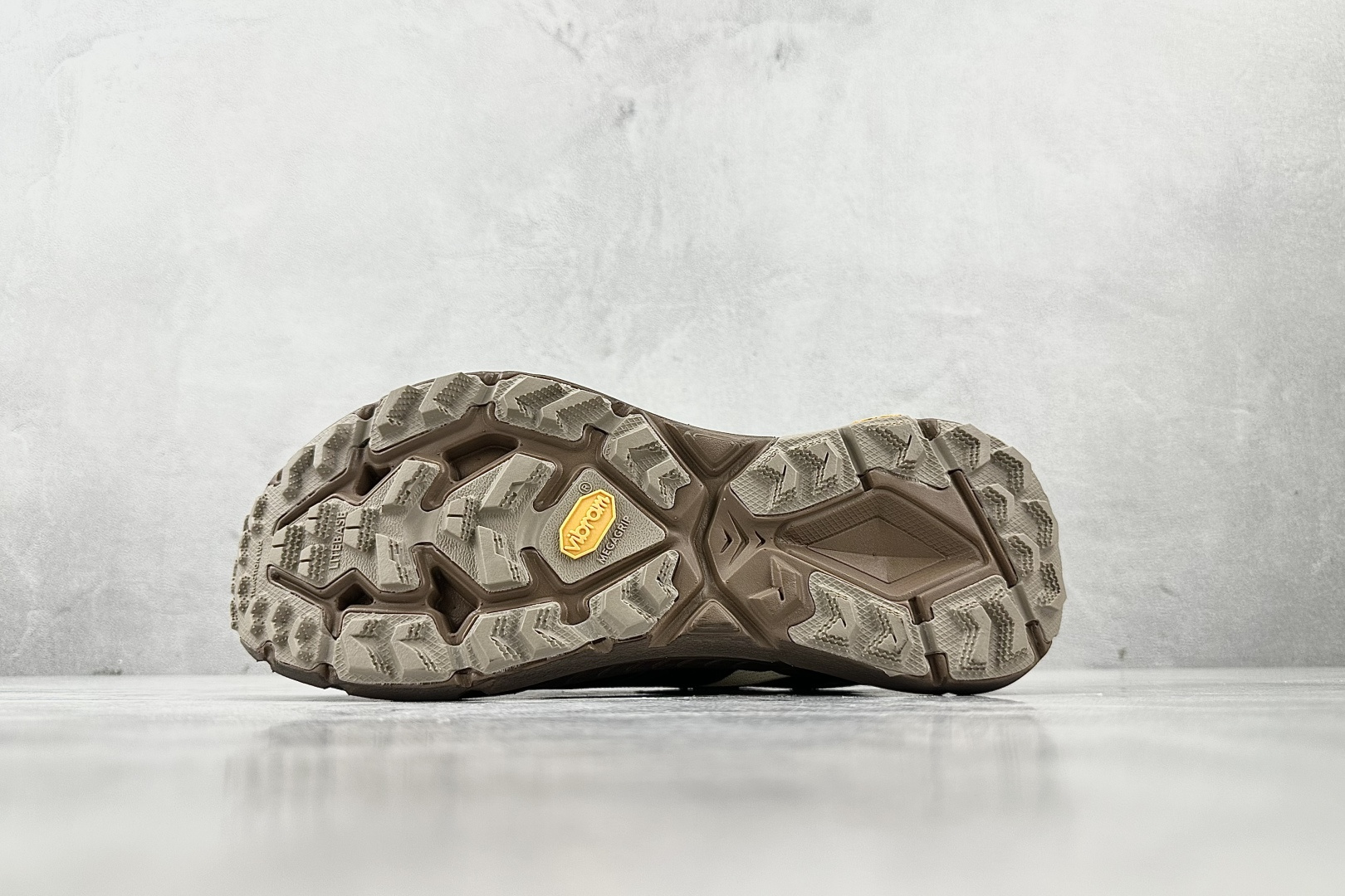 Satisfy x HOKA ONE ONE Mafate Speed 4 棕色 1157050-RBBR-莆田鞋,莆田鞋货源,高仿鞋,高仿鞋货源,安福档口,莆田高仿鞋,莆田鞋批发,高仿鞋批发,莆田高仿运动鞋,高仿运动鞋,莆田运动鞋 Satisfy x HOKA ONE ONE Mafate Speed 4 棕色 1157050-RBBR