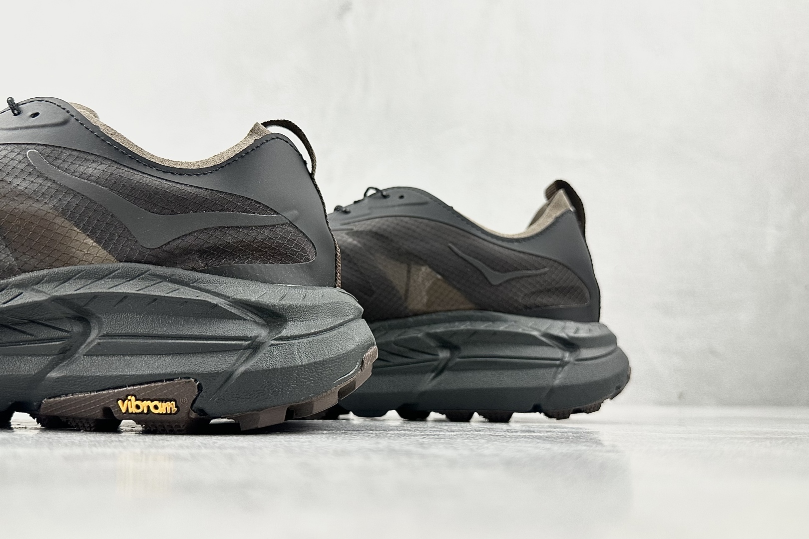 TC 纯原 
Satisfy x HOKA ONE ONE Mafate Speed 4 黑色

货号：