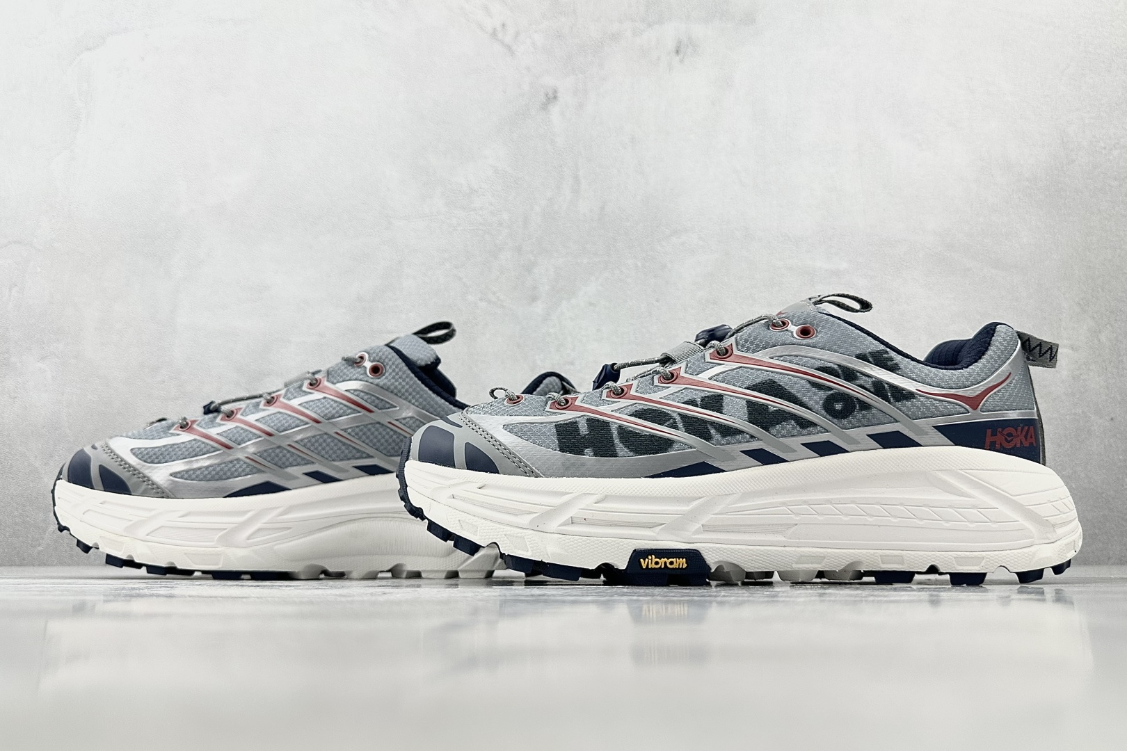 HOKA ONE ONE Mafate Three 2 岩石灰 1141572-LOSP