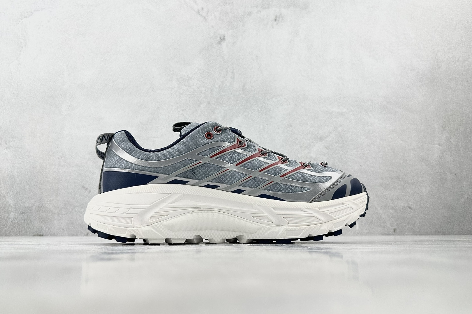 HOKA ONE ONE Mafate Three 2 岩石灰 1141572-LOSP