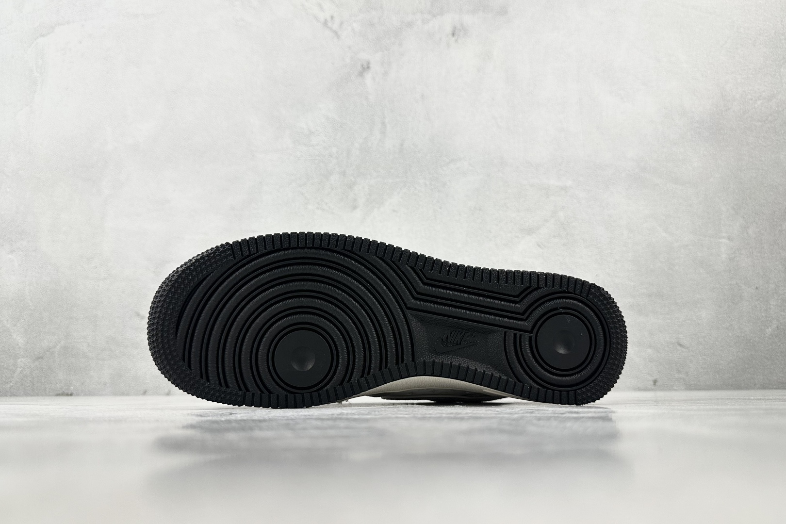 Nike Air Force 1'07 LV 联名 灰白 YX5066-343