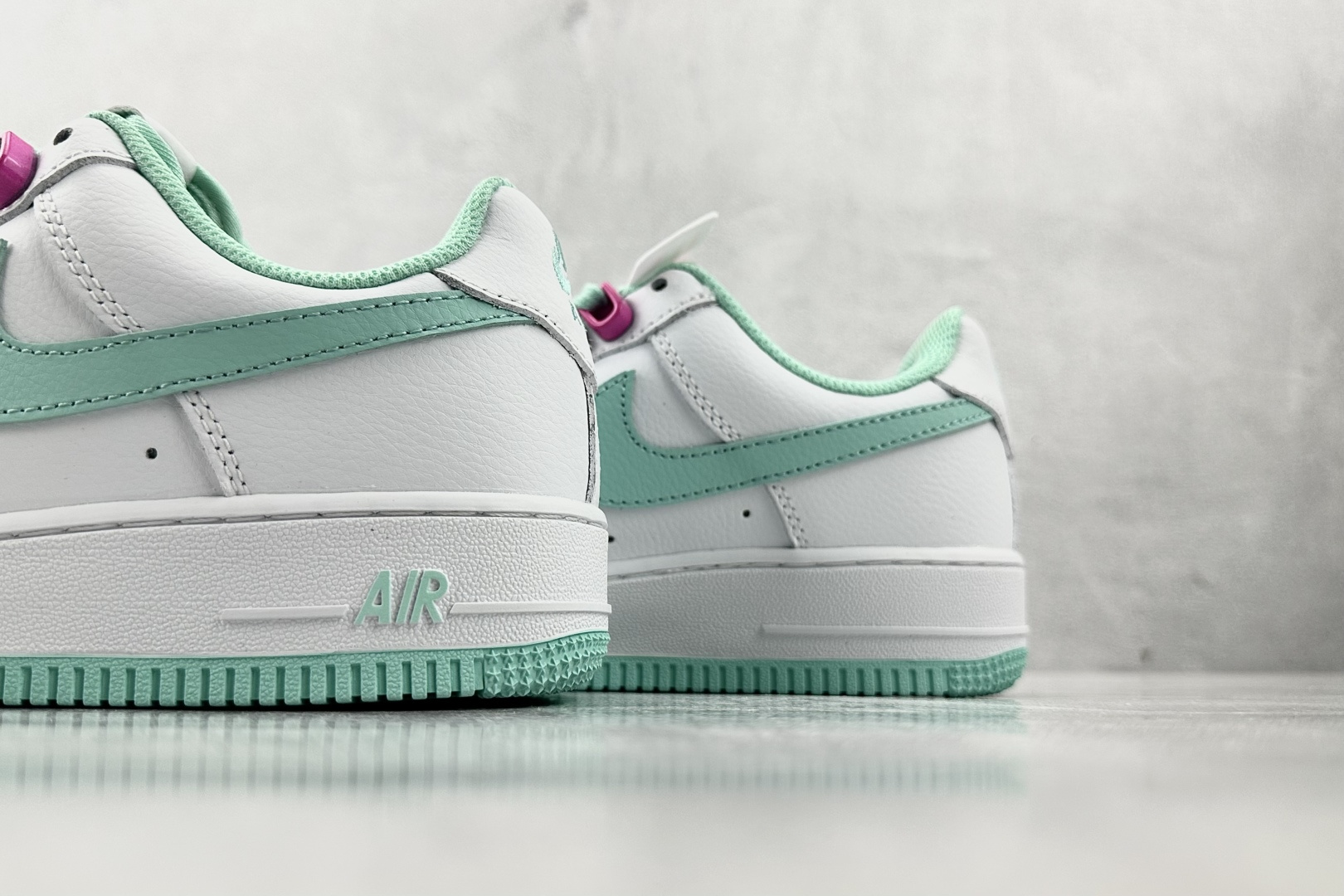 Nike Air Force 1'07 白绿 DH7561-107