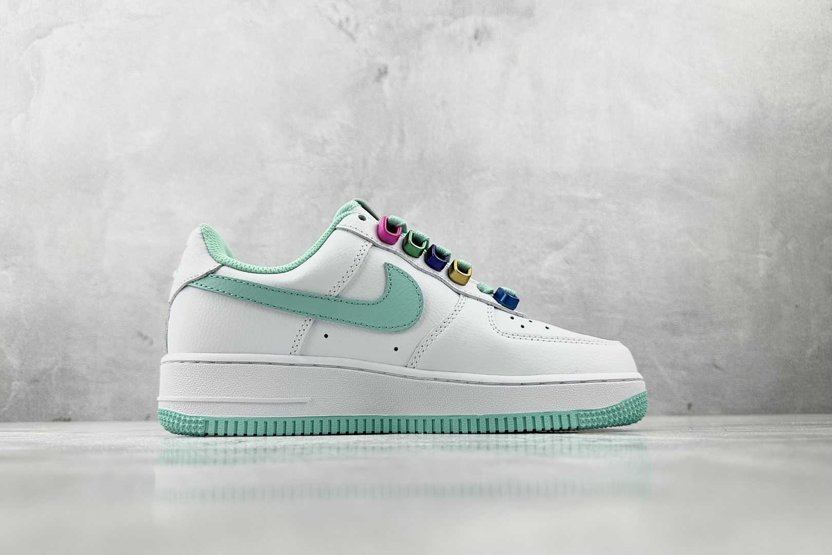 Nike Air Force 1'07 白绿 DH7561-107