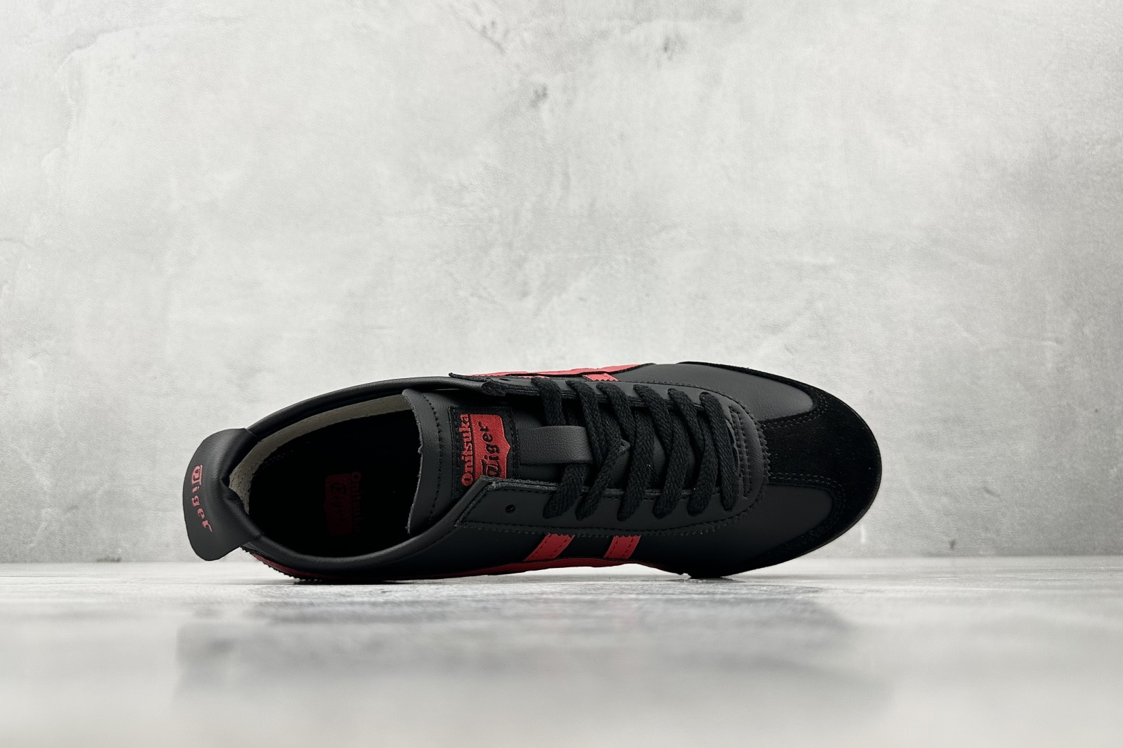 渠道特供 Onitsuka Tiger鬼塚虎 MEXICO 66 黑色 1183C102-004