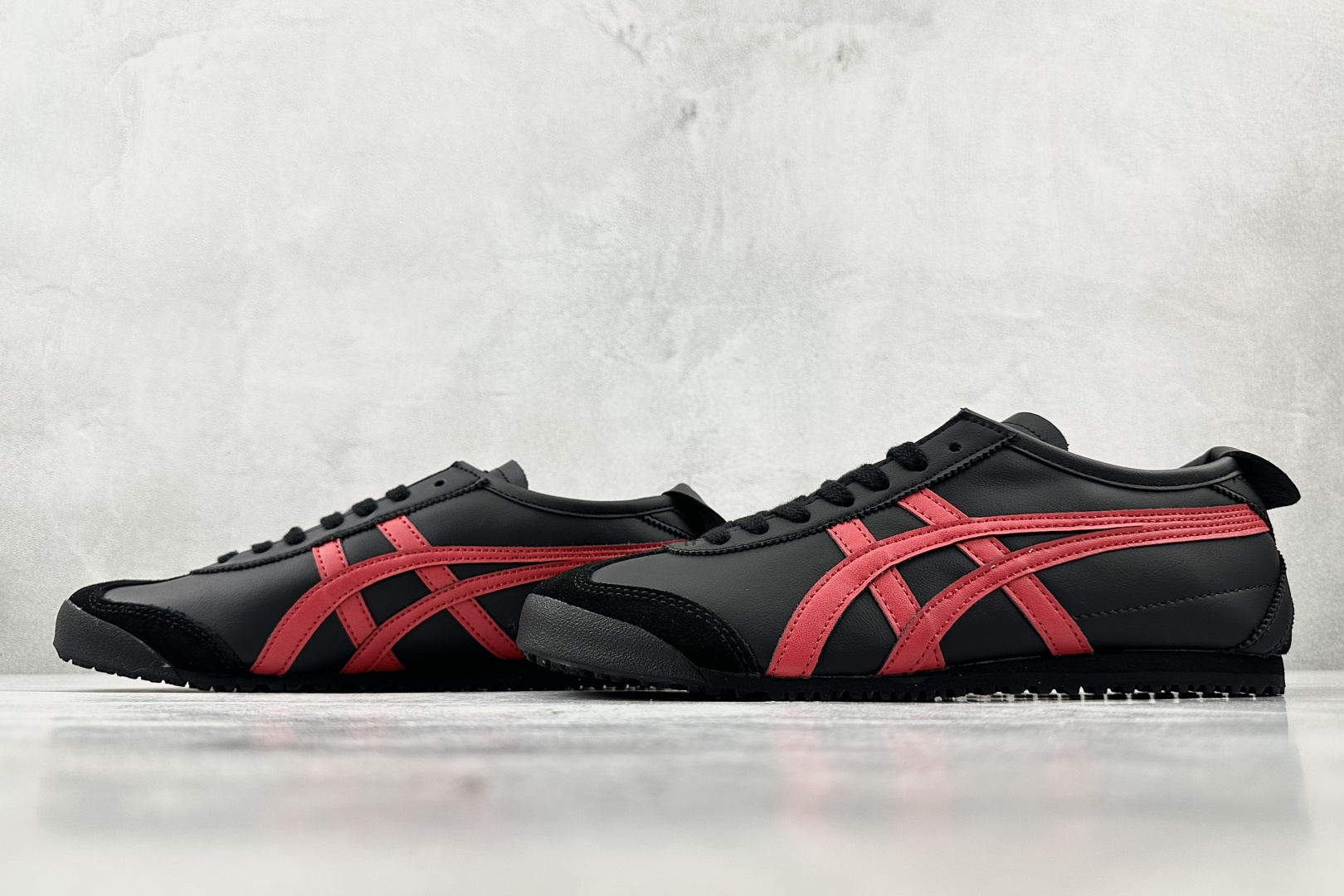 渠道特供 Onitsuka Tiger鬼塚虎 MEXICO 66 黑色 1183C102-004