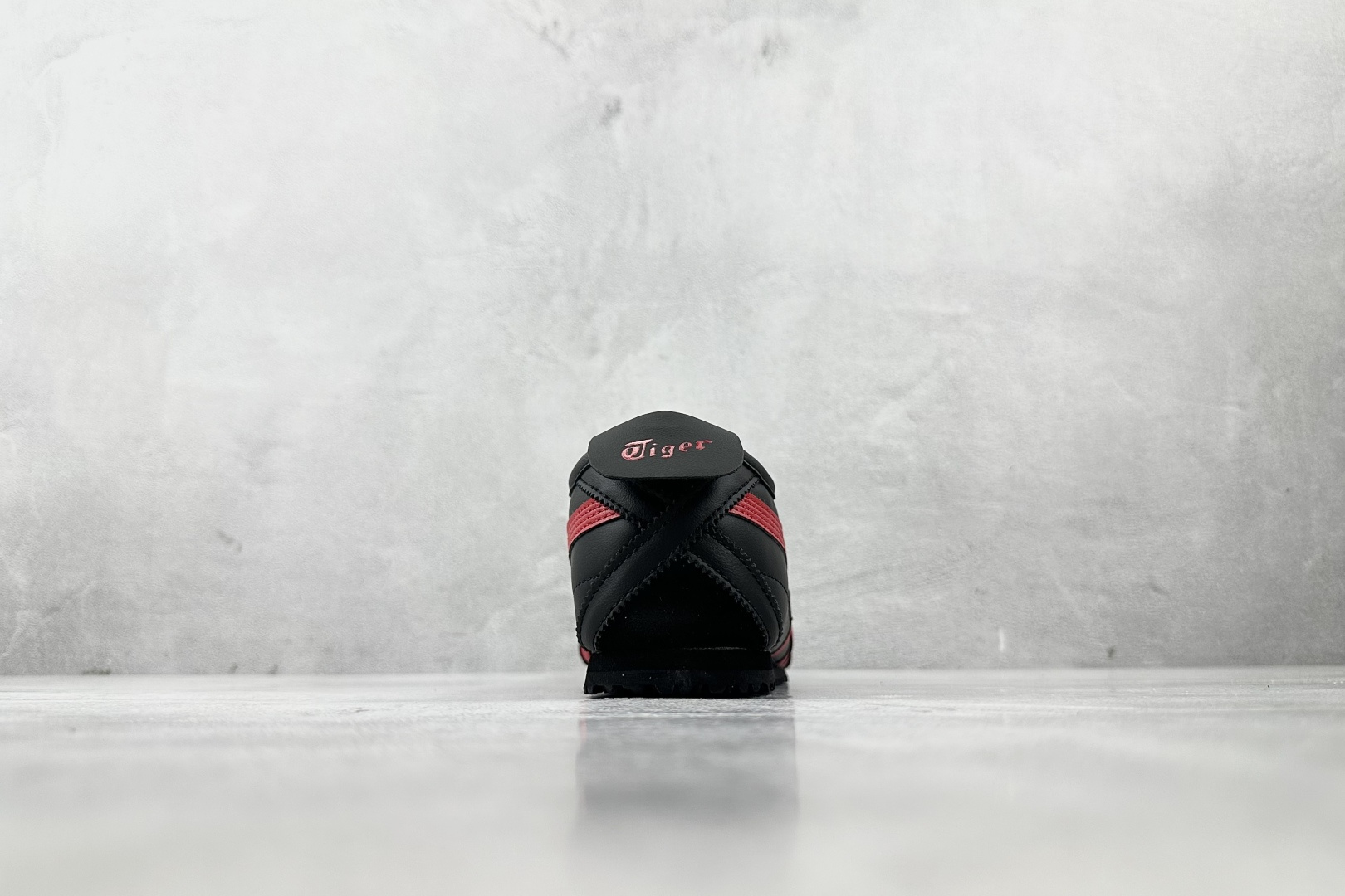 渠道特供 Onitsuka Tiger鬼塚虎 MEXICO 66 黑色 1183C102-004