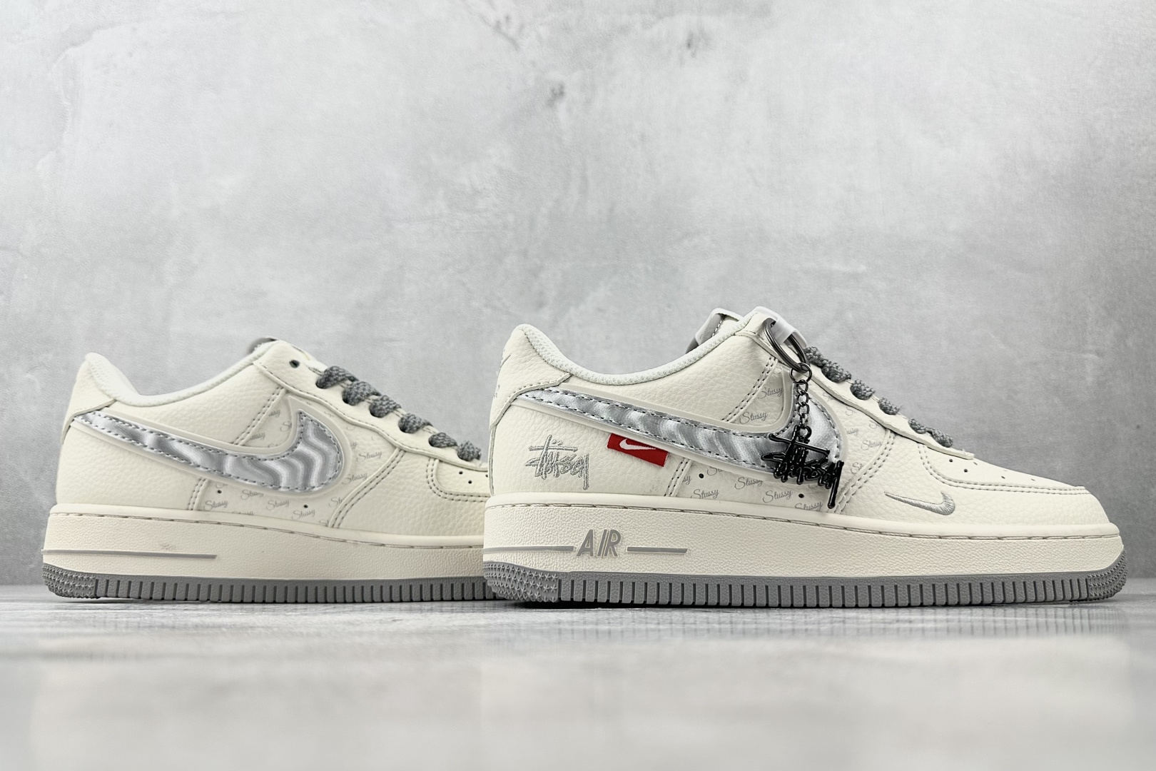 Nike Air Force 1'07 斯图西 联名 米白灰 XX3168-209