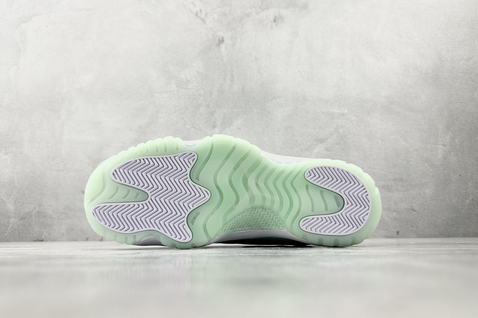 口碑神作 Jordan Air Jordan 11 薄荷绿 AH7860-103-莆田鞋,莆田鞋货源,高仿鞋,高仿鞋货源,安福档口,莆田高仿鞋,莆田鞋批发,高仿鞋批发,莆田高仿运动鞋,高仿运动鞋,莆田运动鞋 口碑神作 Jordan Air Jordan 11 薄荷绿 AH7860-103