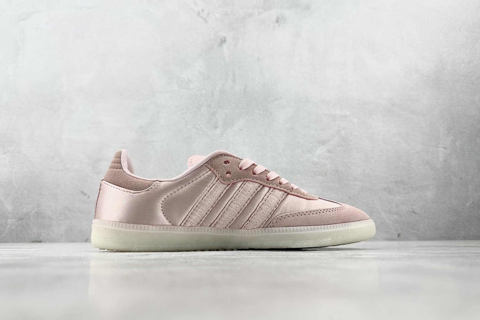 adidas originals SAMBA 浅粉 HQ5158