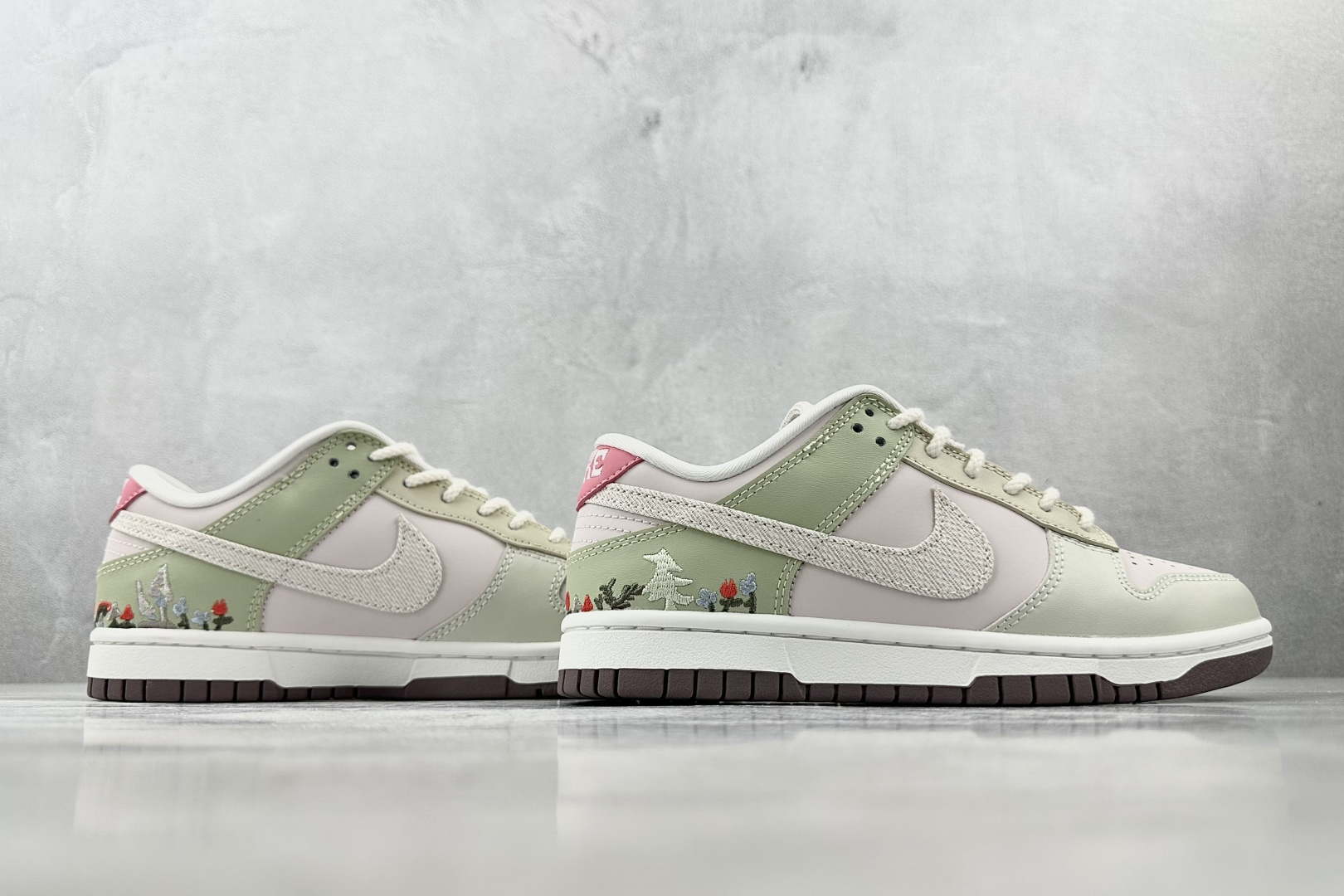 Nike Dunk Low Mushroom 绿粉 IB8876-661