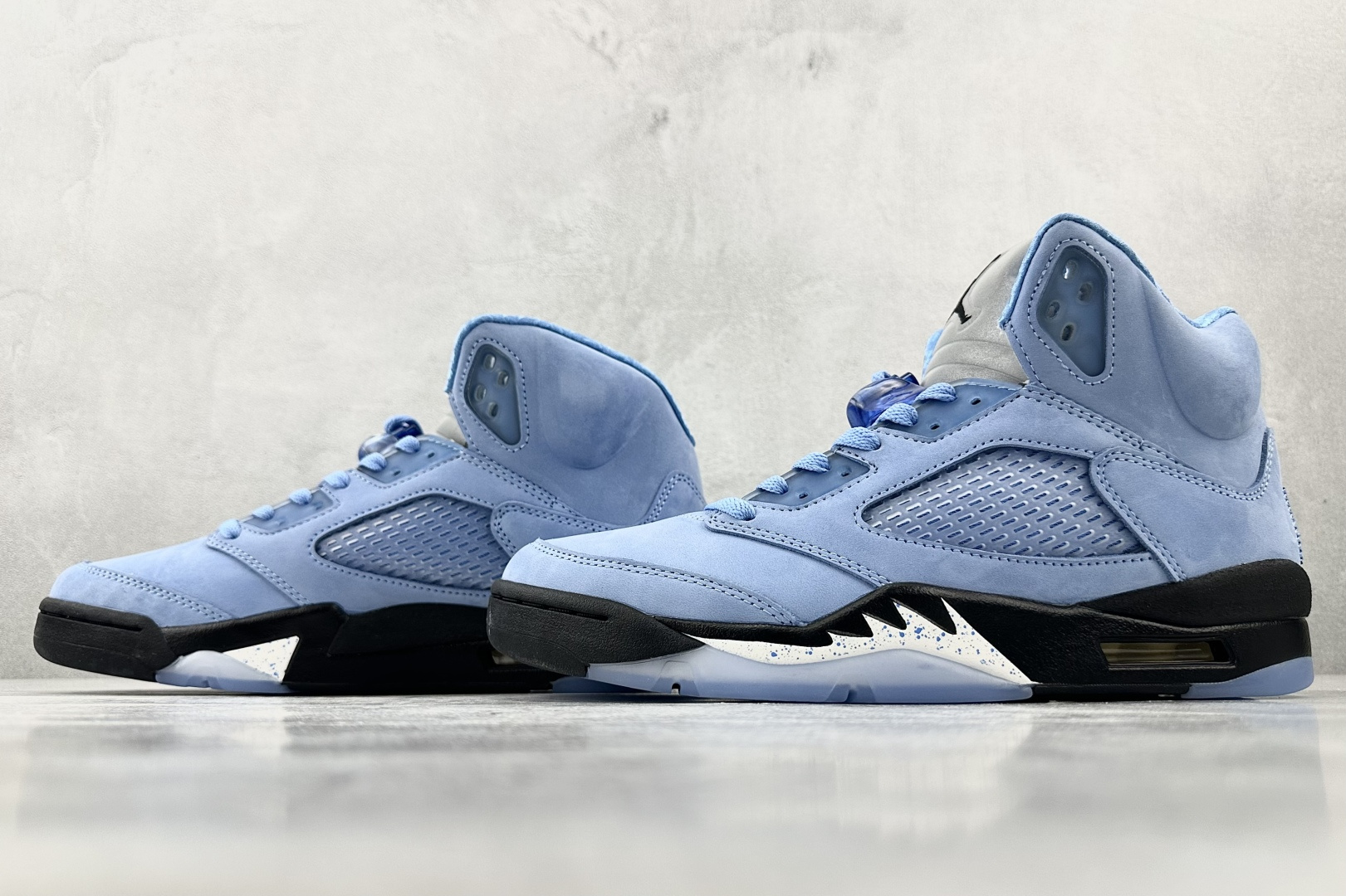 顶级纯原 Jordan Air Jordan 5 ”UNC”北卡蓝 DV1310-401