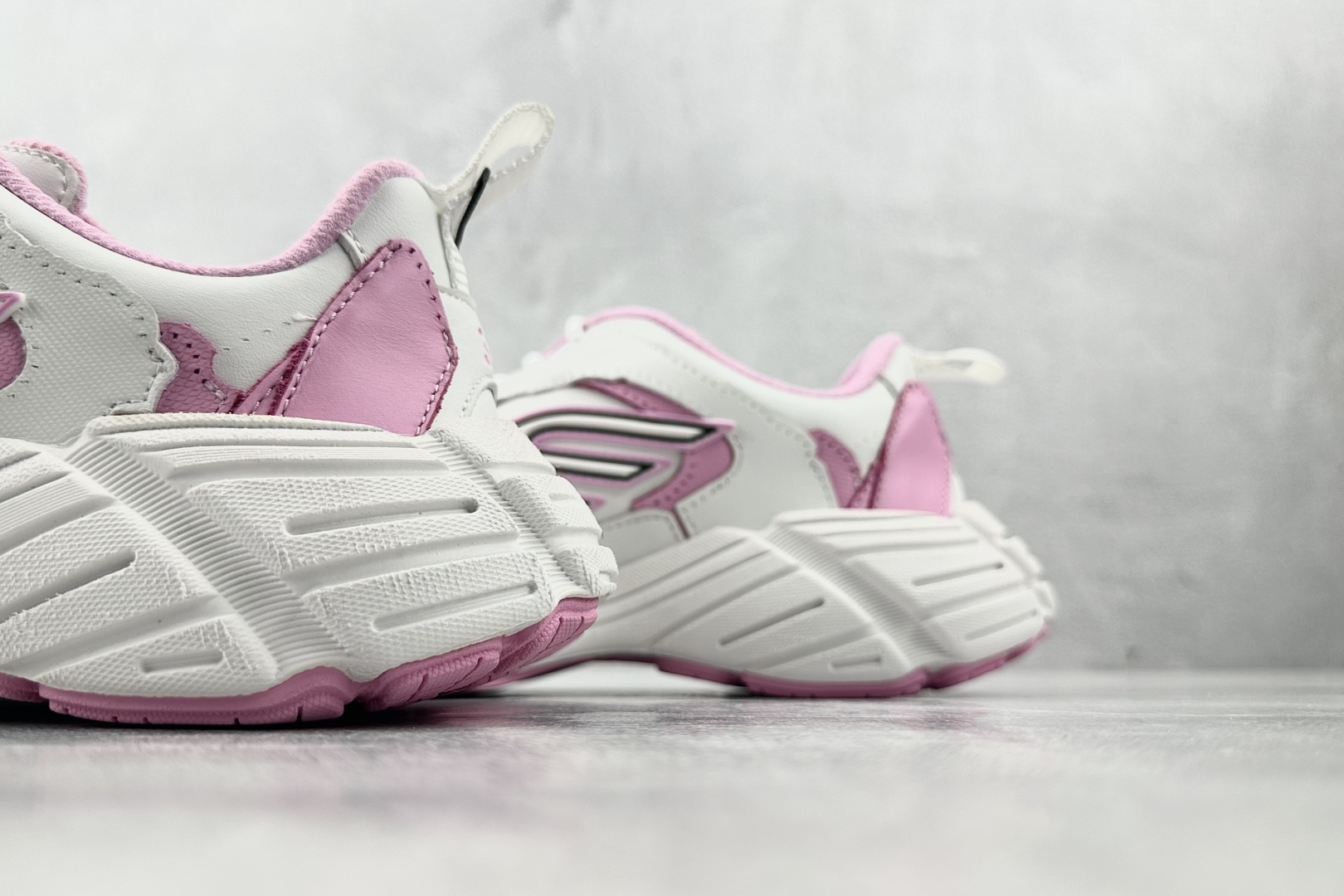 全套数据私模 Balenciaga巴黎世家 Monday 粉色 825417WDTSC5191