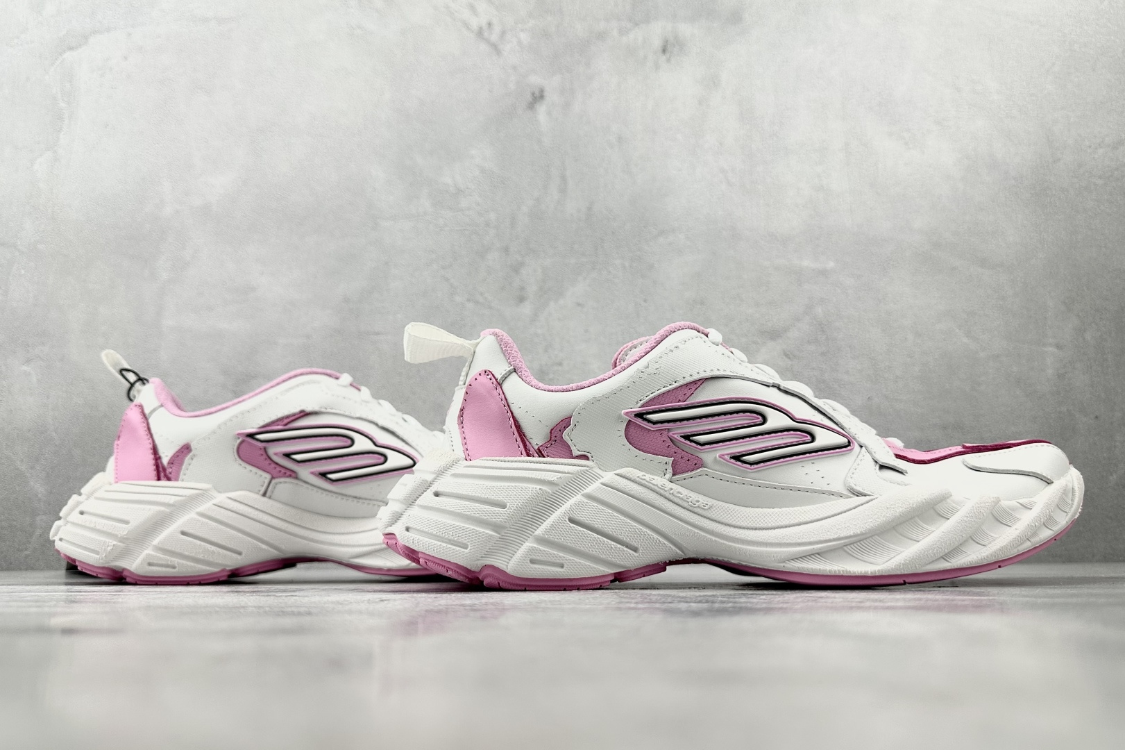 全套数据私模 Balenciaga巴黎世家 Monday 粉色 825417WDTSC5191