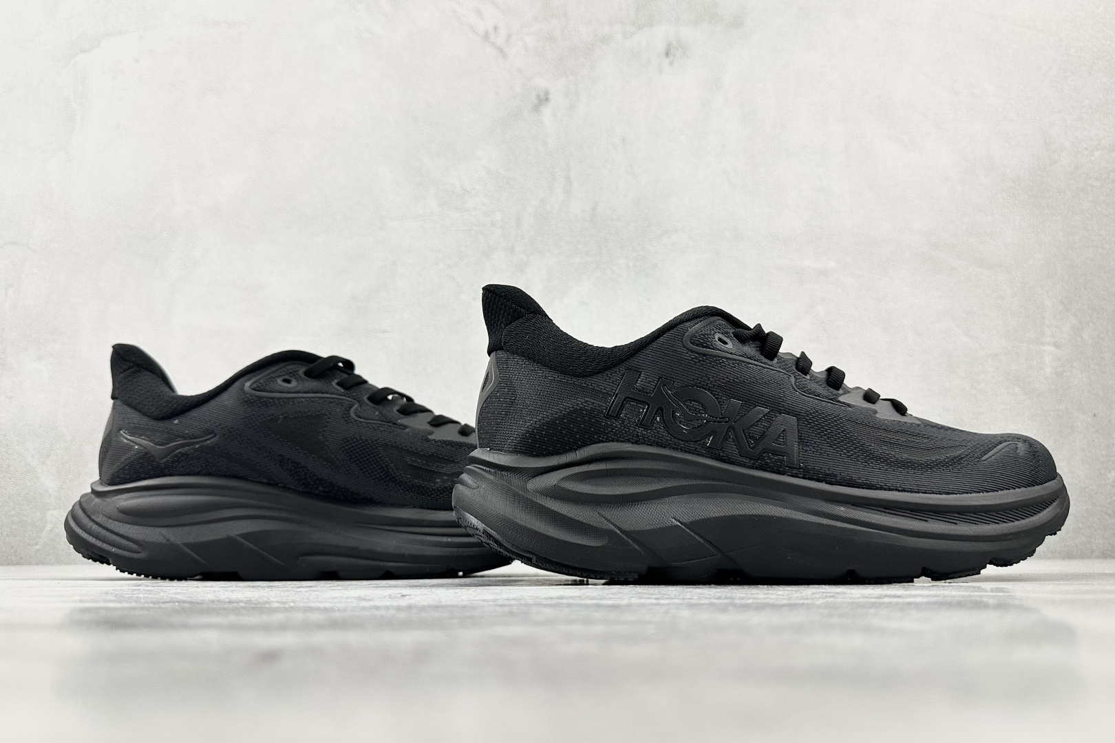 HOKA ONE ONE CLIFTON 10 黑色 1162032-BBLC