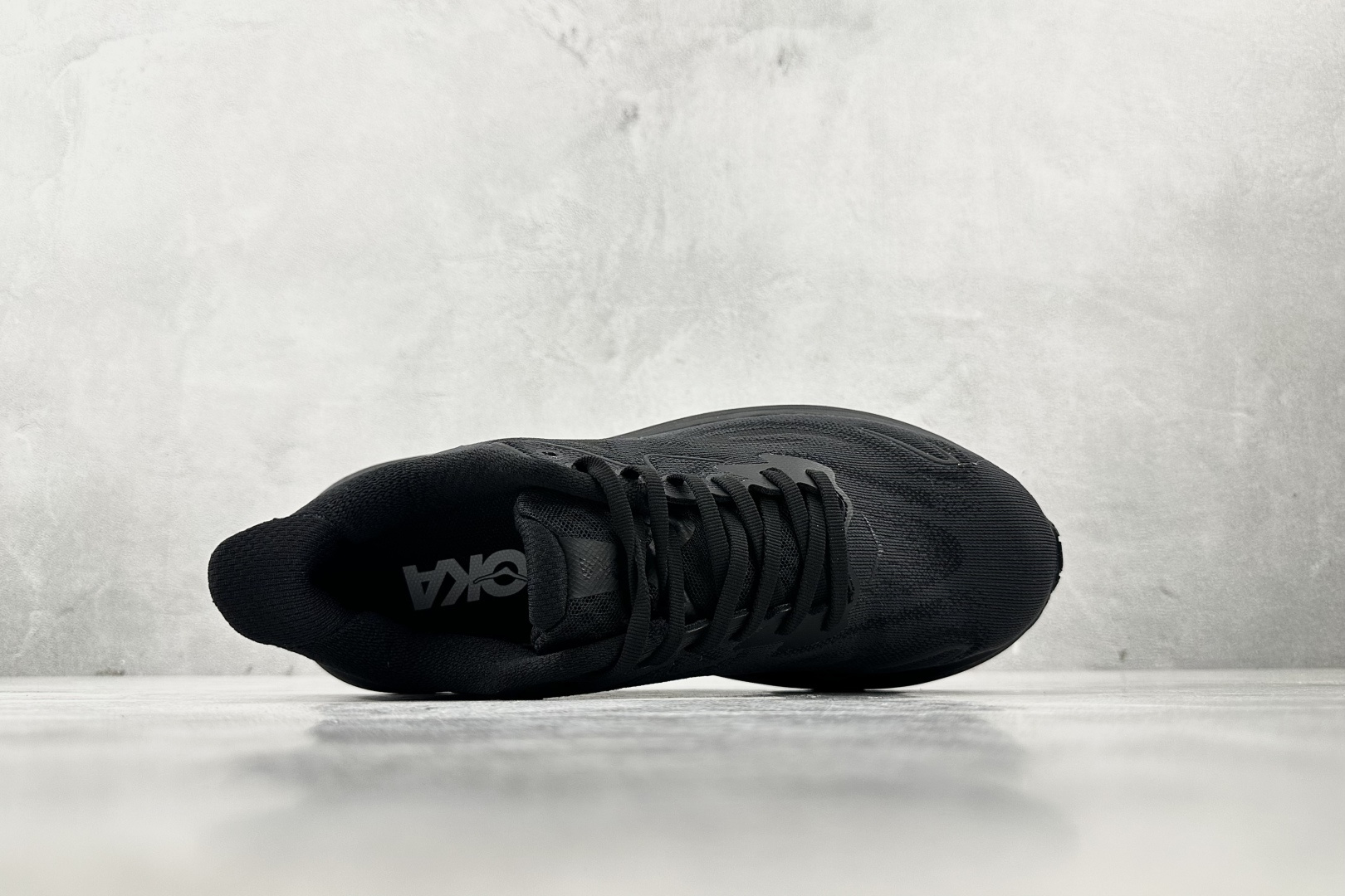 HOKA ONE ONE CLIFTON 10 黑色 1162032-BBLC