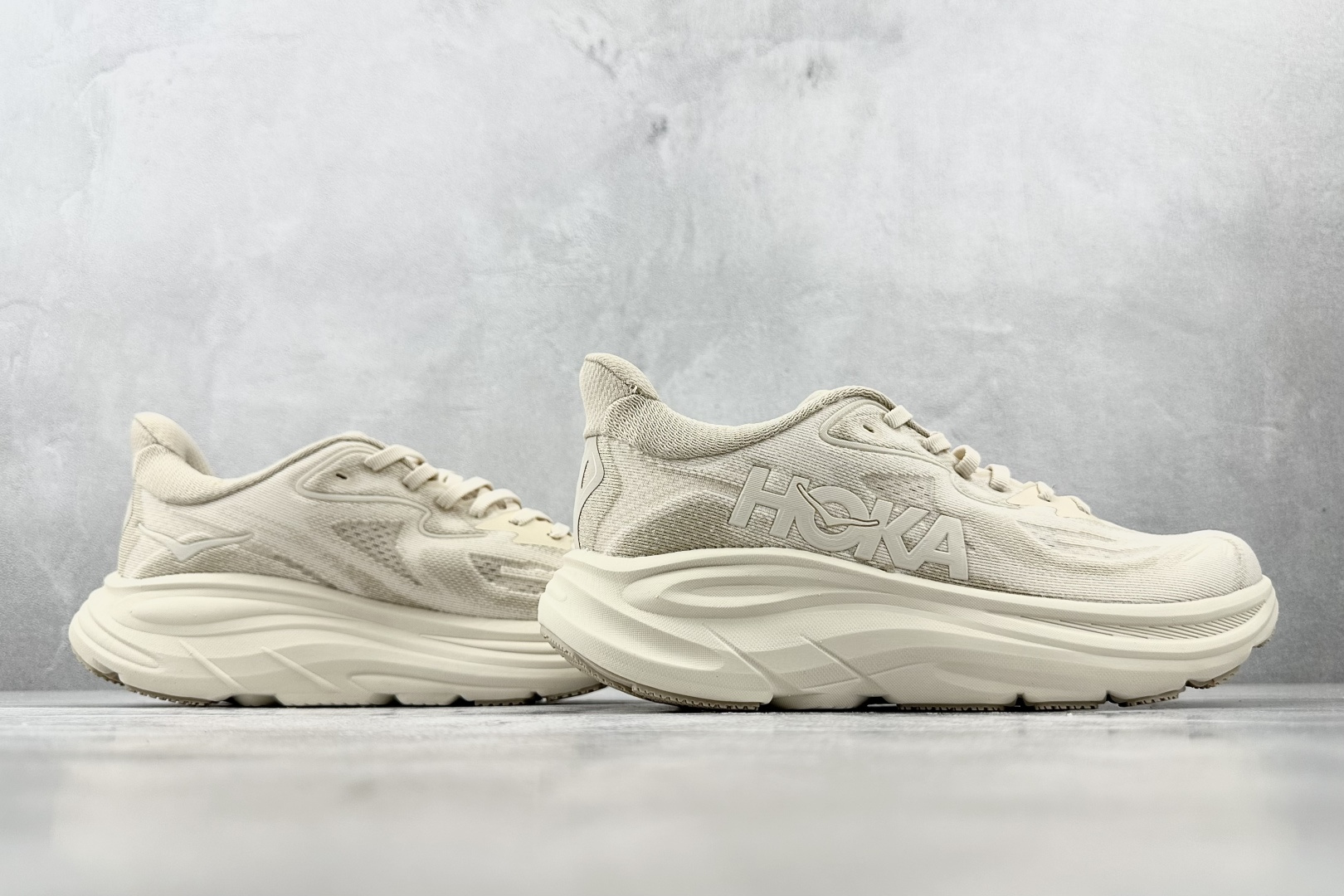 HOKA ONE ONE CLIFTON 10 米白色 1162030-OLTM