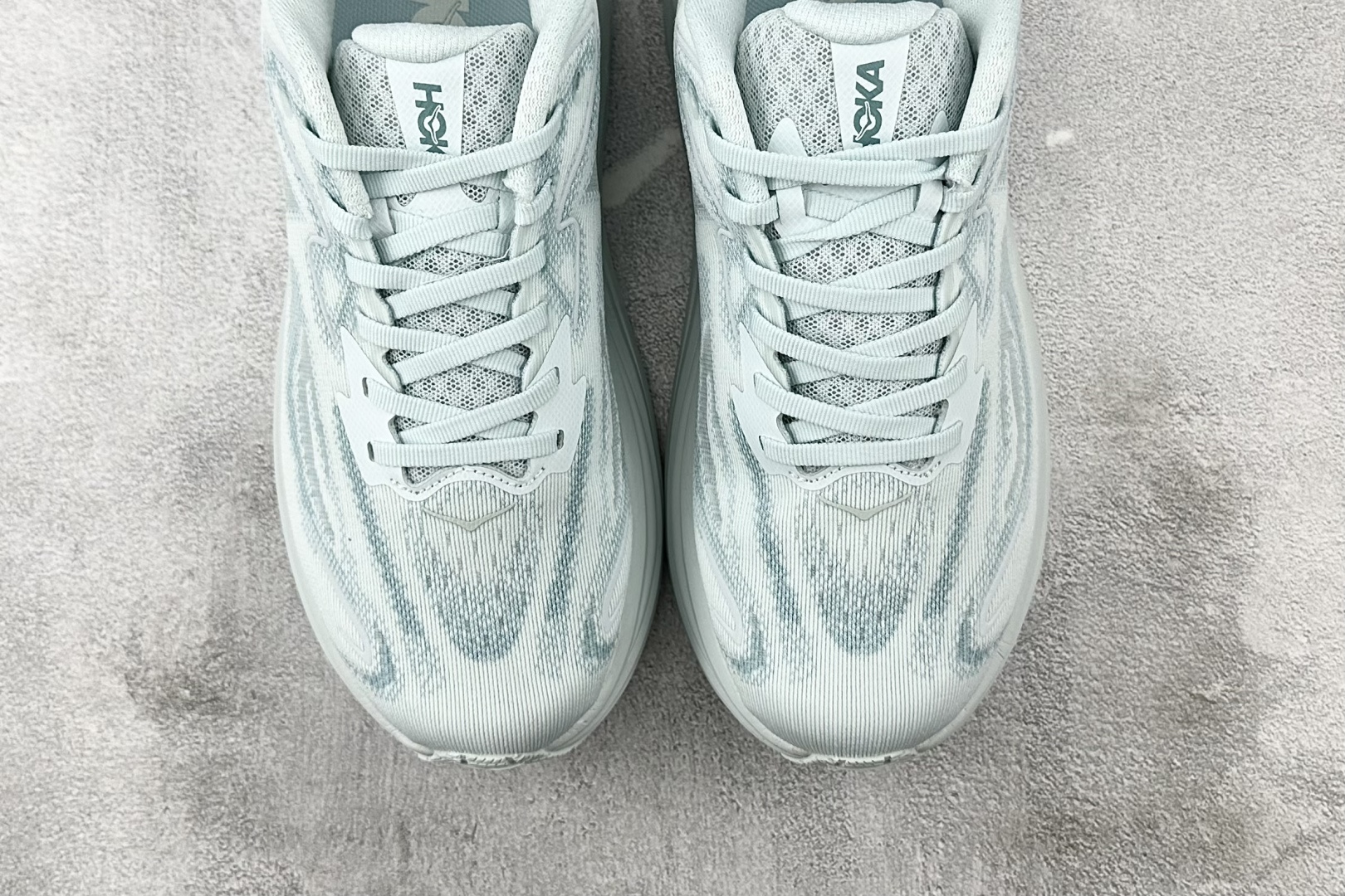 HOKA ONE ONE CLIFTON 10 灰色 1162031-DTDR