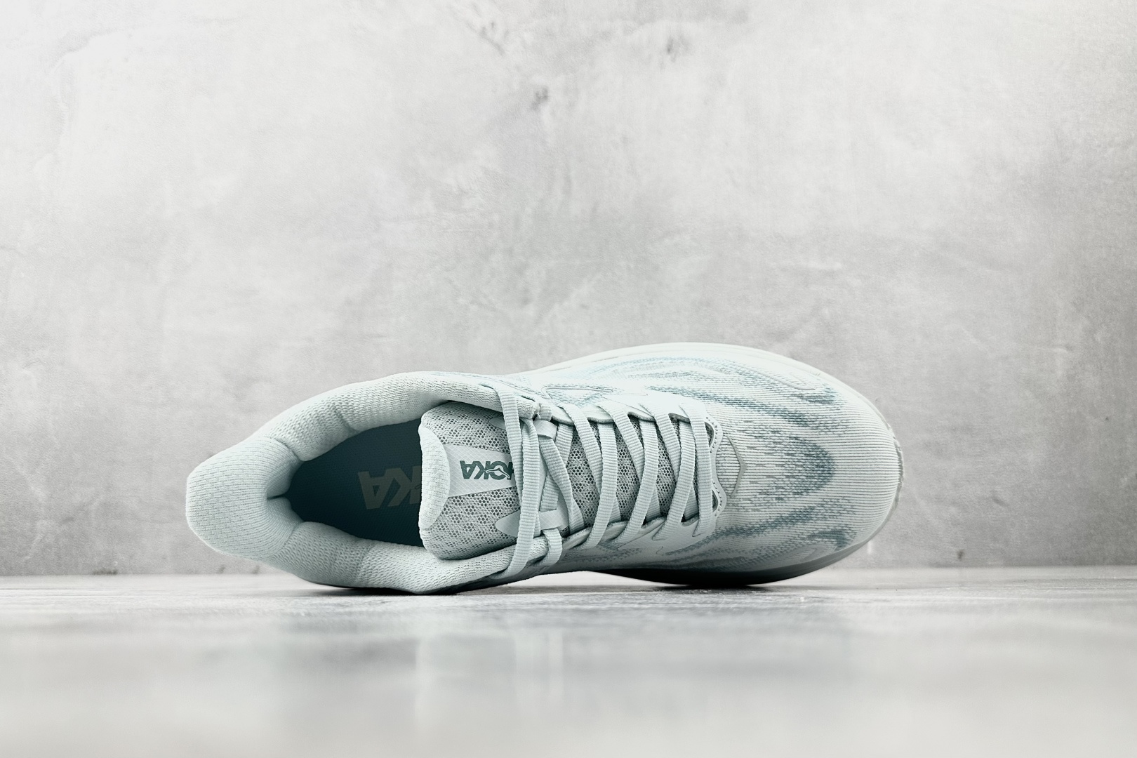 HOKA ONE ONE CLIFTON 10 灰色 1162031-DTDR