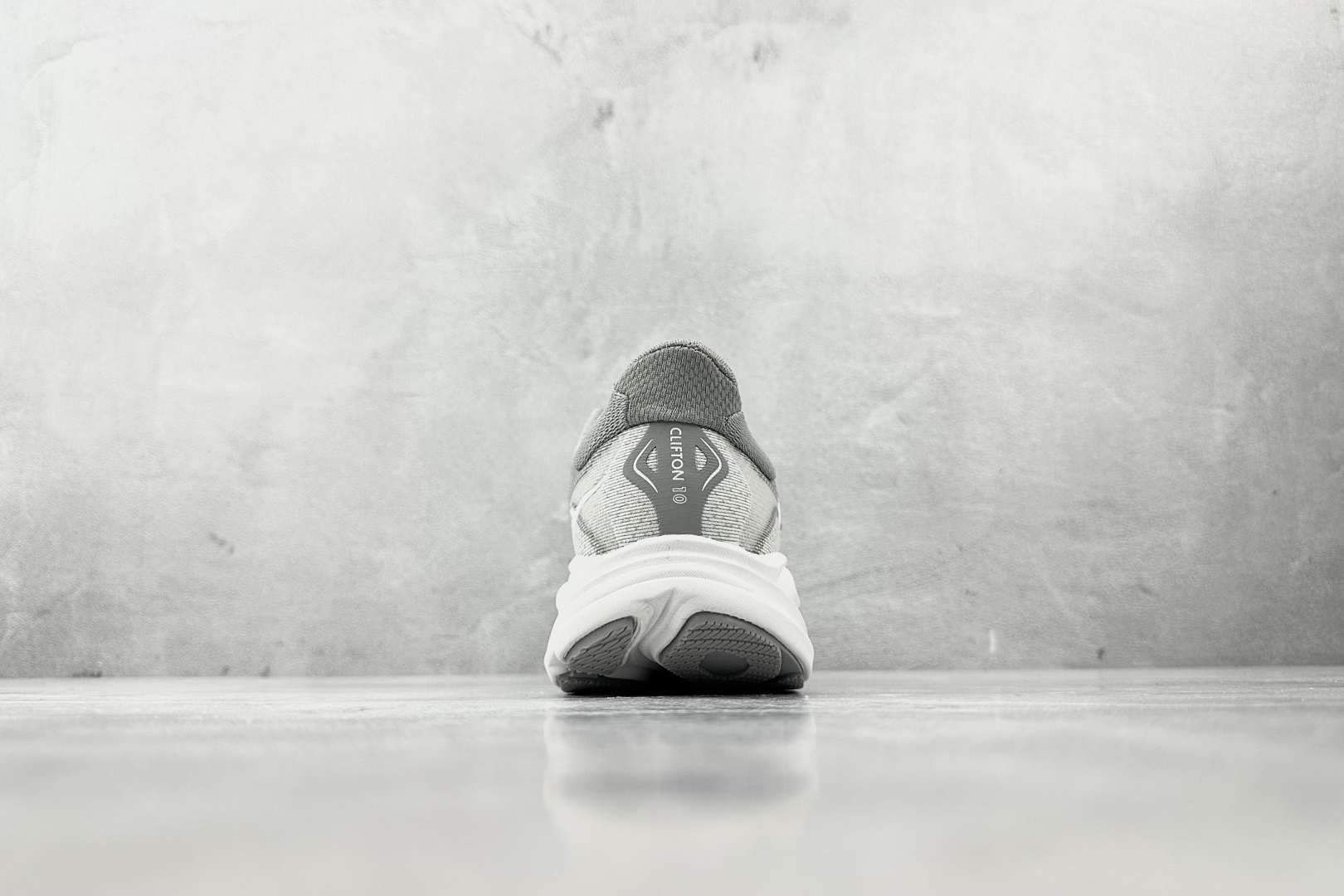 HOKA ONE ONE CLIFTON 10 灰色 1162030-STLLR