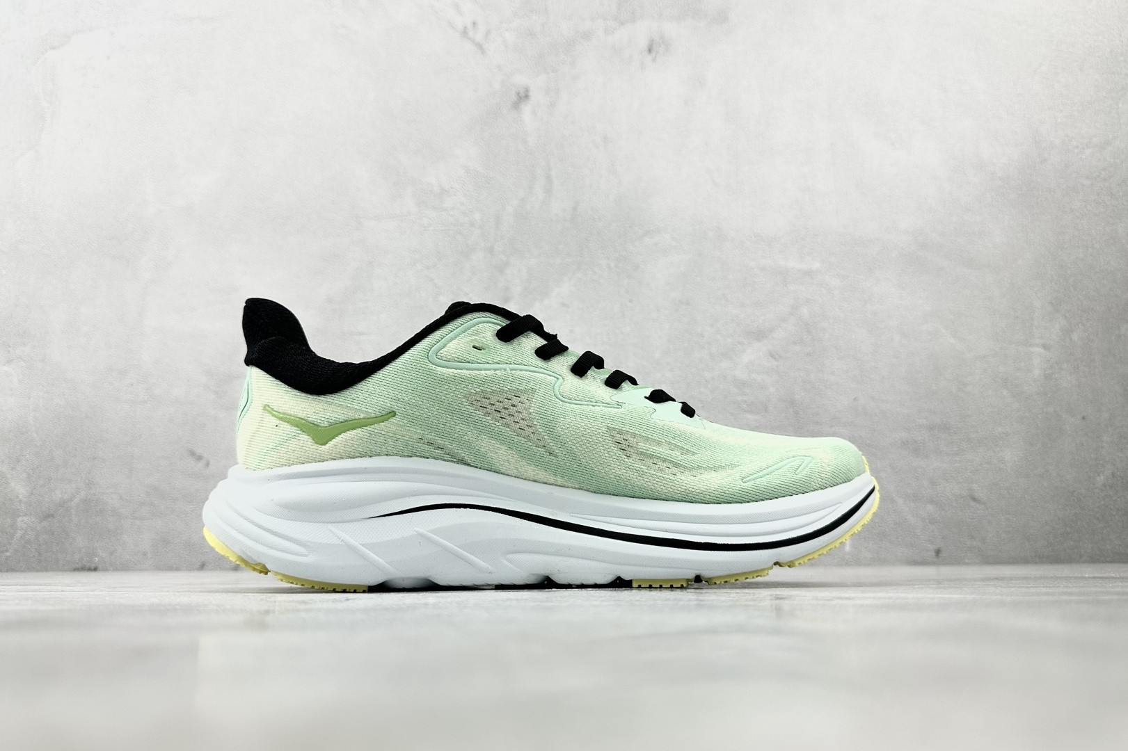 HOKA ONE ONE CLIFTON 10 绿色 1162030-MTFL