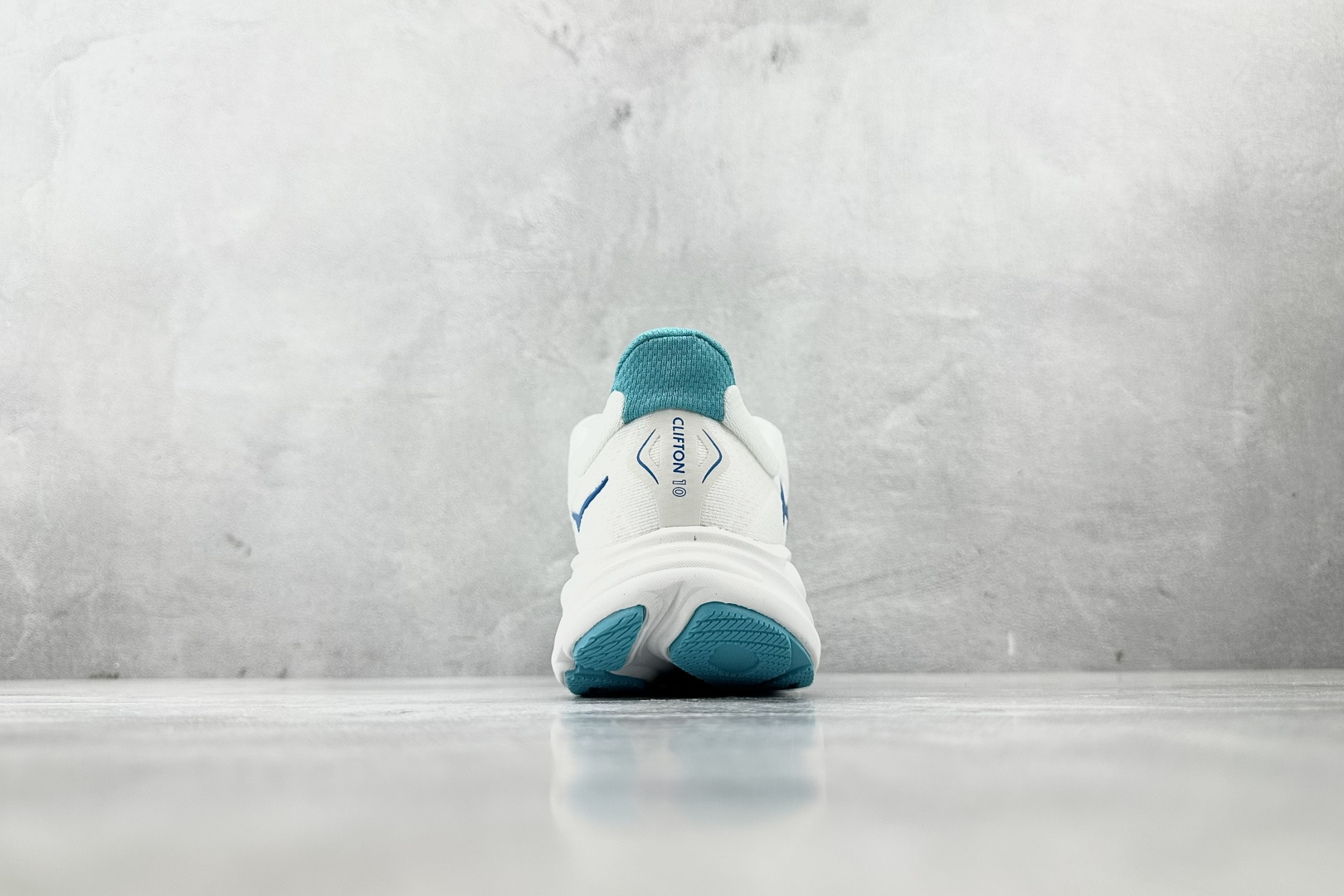 HOKA ONE ONE CLIFTON 10 白色 1162030-WKY