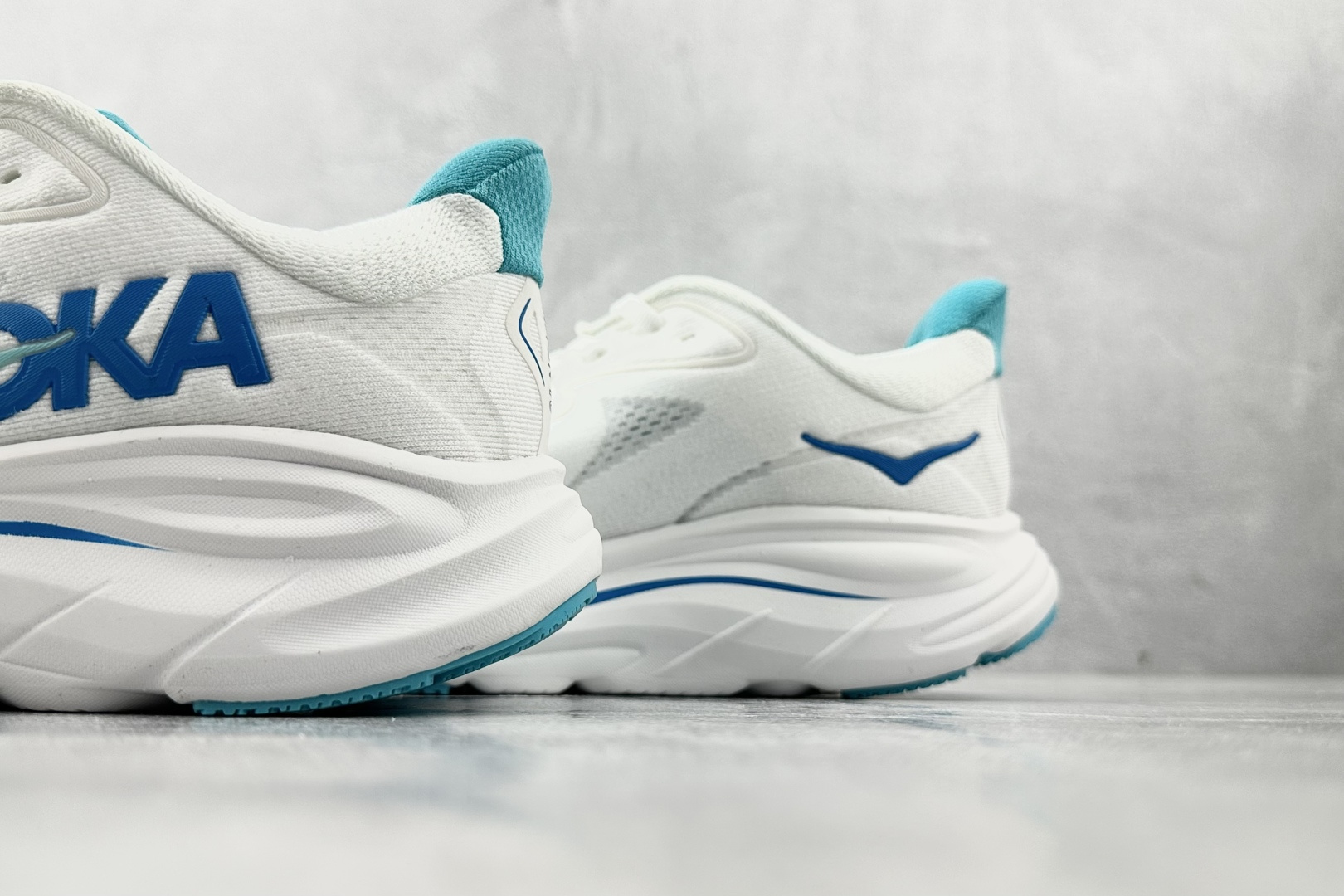 HOKA ONE ONE CLIFTON 10 白色 1162030-WKY