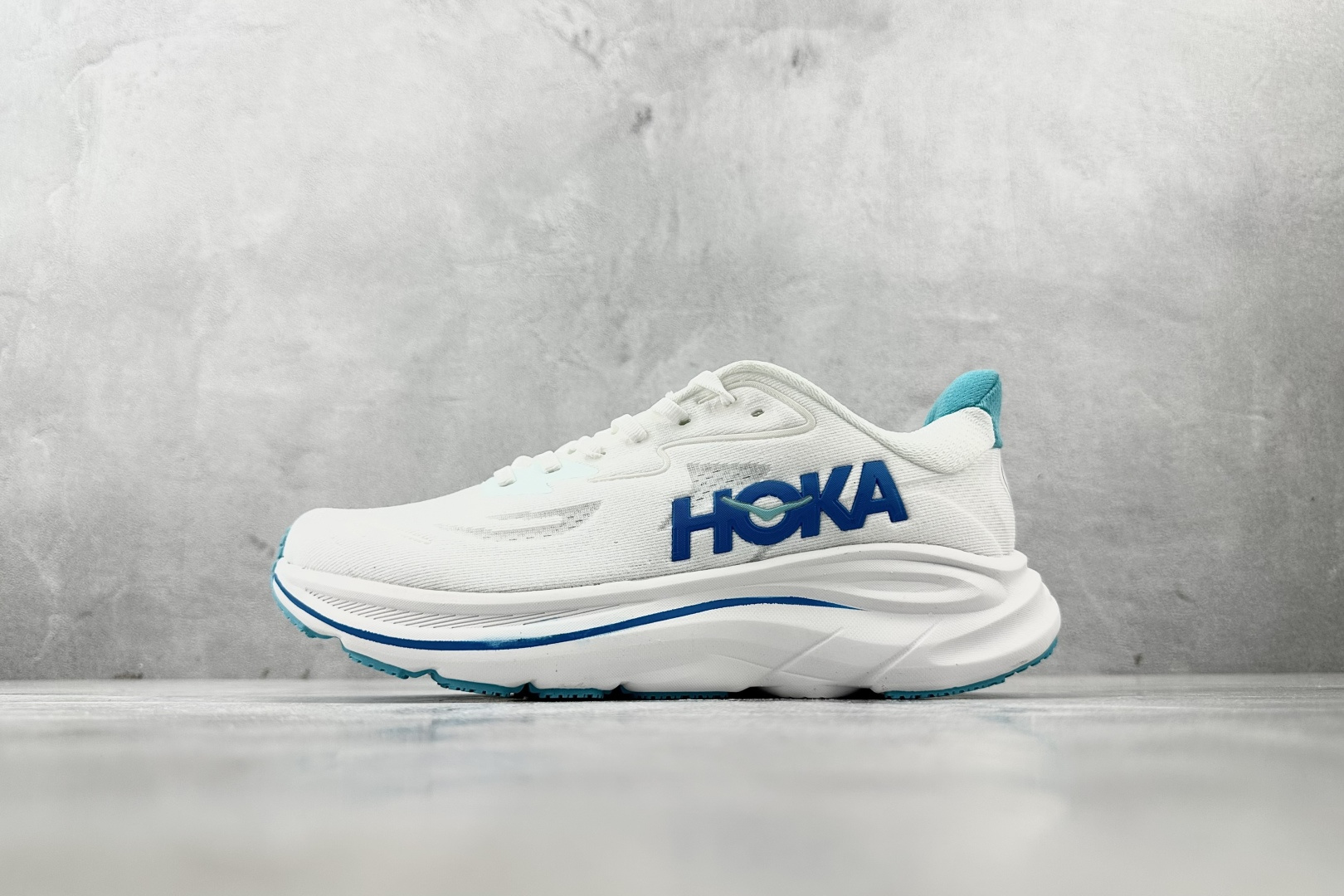 HOKA ONE ONE CLIFTON 10 白色 1162030-WKY