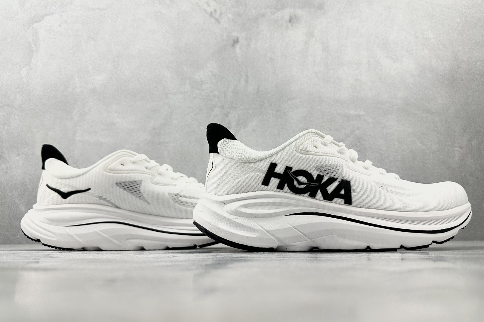 HOKA ONE ONE CLIFTON 10 白色 1162030-WBLC