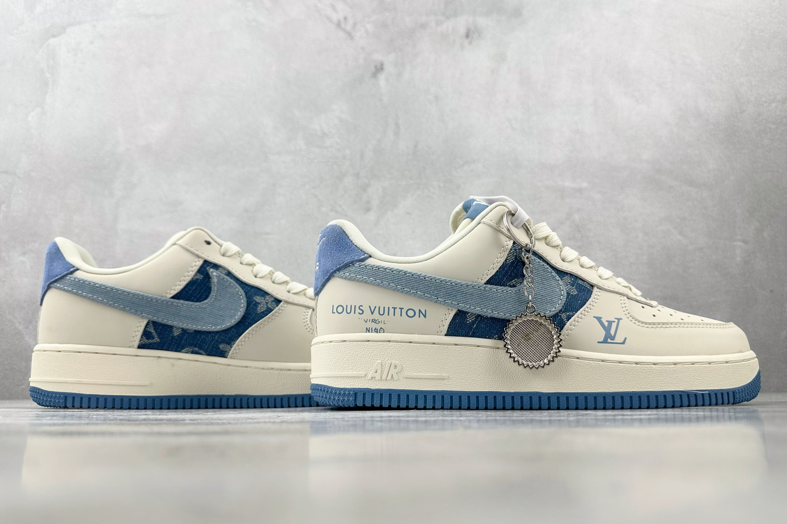 260 Nike Air Force 1'07 NIKE 联名 米白蓝 DF0188-068-Chinese  UA Cheap High Quatity Brand  Clothes Bags handbags Sneakers wholesale wholesaler seller from China Factory suppliers Fashion Clothing  Shoes best Quality Beautiful Price  260 Nike Air Force 1'07 NIKE 联名 米白蓝 DF0188-068