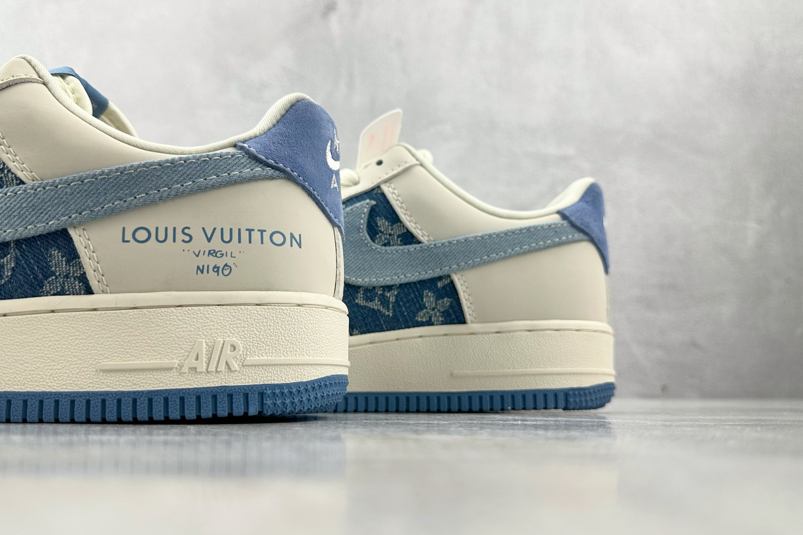 260 Nike Air Force 1'07 NIKE 联名 米白蓝 DF0188-068-Chinese  UA Cheap High Quatity Brand  Clothes Bags handbags Sneakers wholesale wholesaler seller from China Factory suppliers Fashion Clothing  Shoes best Quality Beautiful Price  260 Nike Air Force 1'07 NIKE 联名 米白蓝 DF0188-068