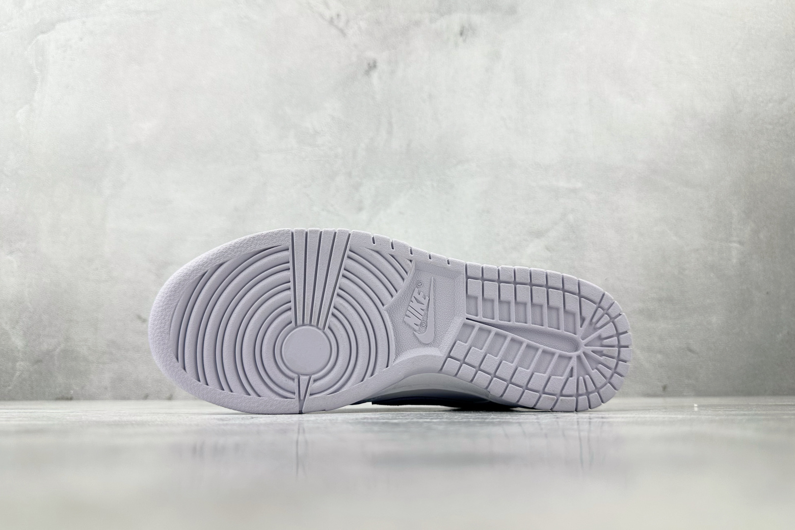 
Nike Dunk OG purple pulse 白紫

货号：DM9467-500
尺码：35.5