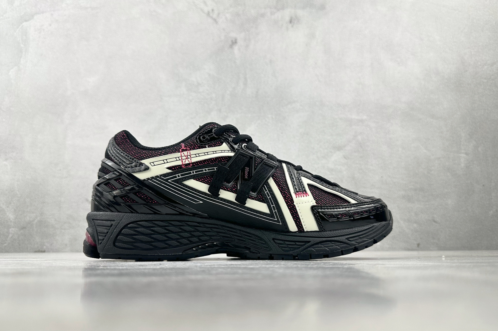 240 大厂出品 New Balance NB 1906R 黑色 U1906AD