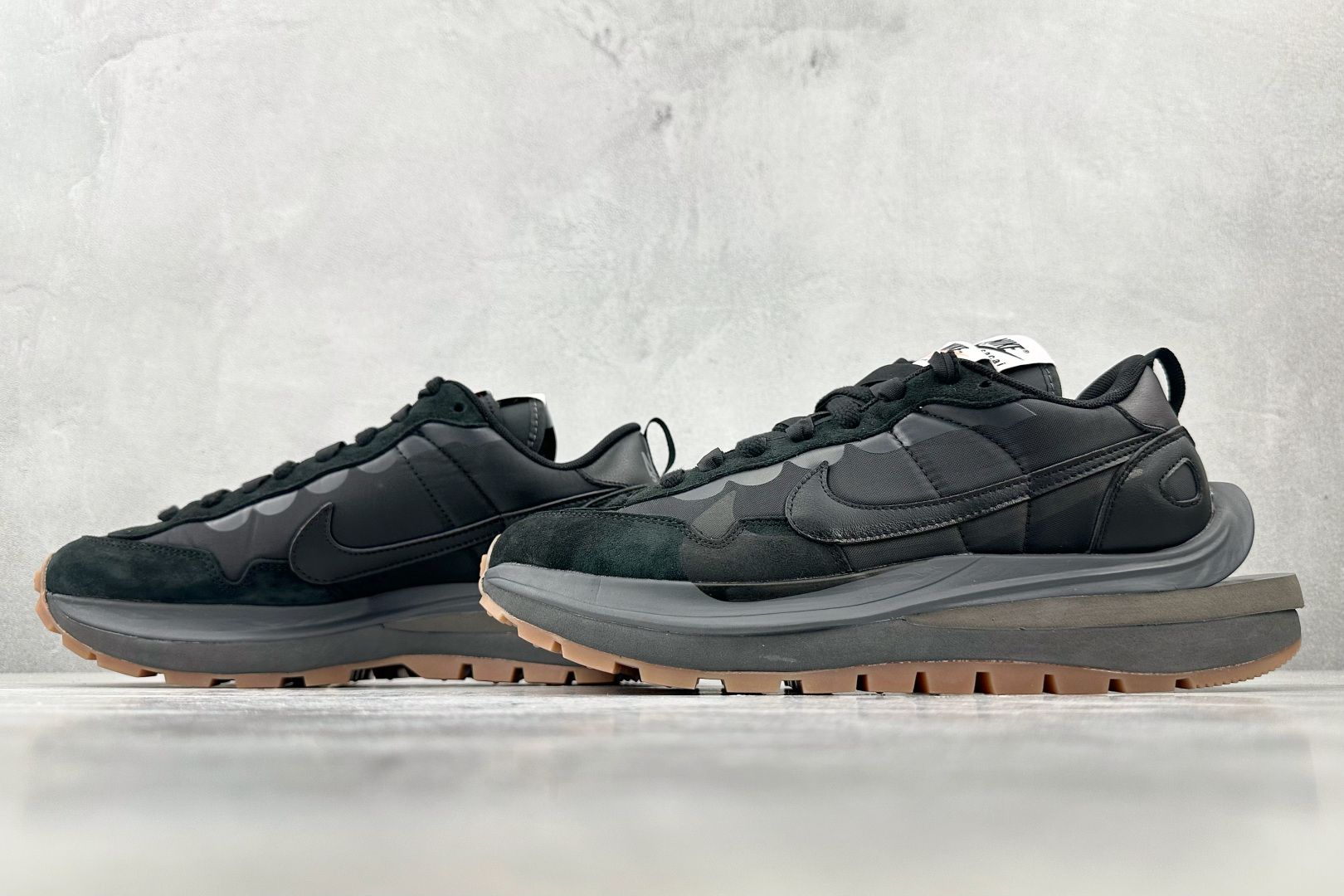 240 Sacai x Nike VaporWaffle black and gum 黑生胶 黑色 DD1875-001