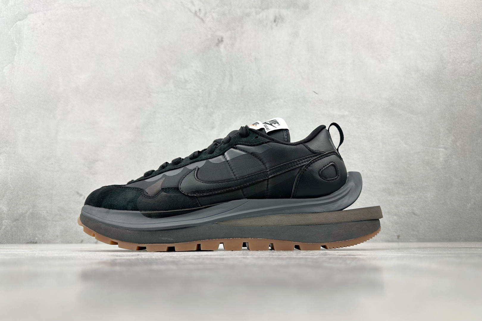 
神版 已出配色合集 Sacai x Nike VaporWaffle 系列